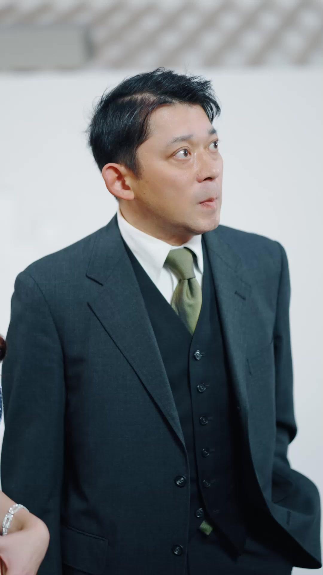 Trash the Ring, Claim the Crown