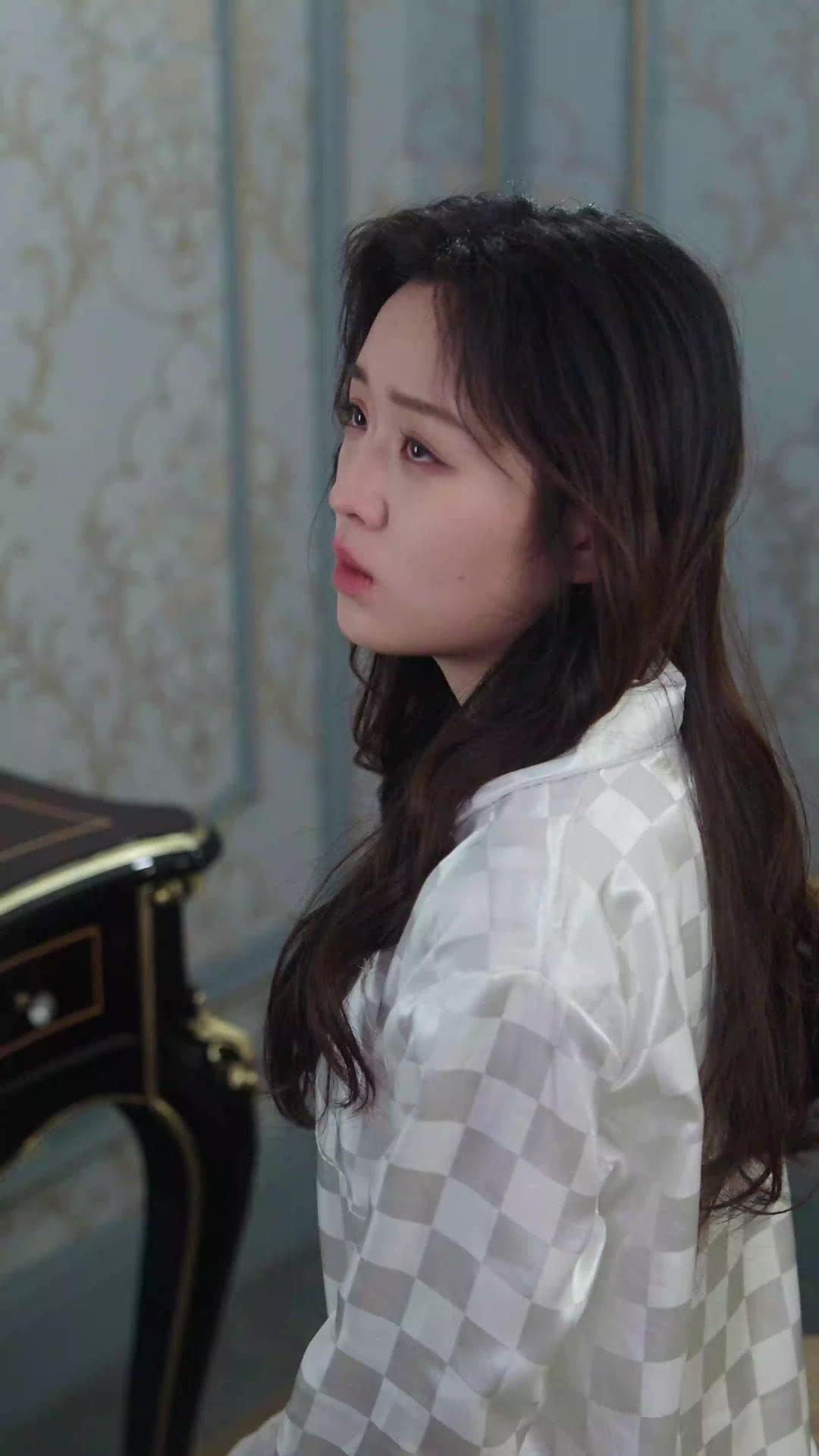 Istriku Jadi Pengganti