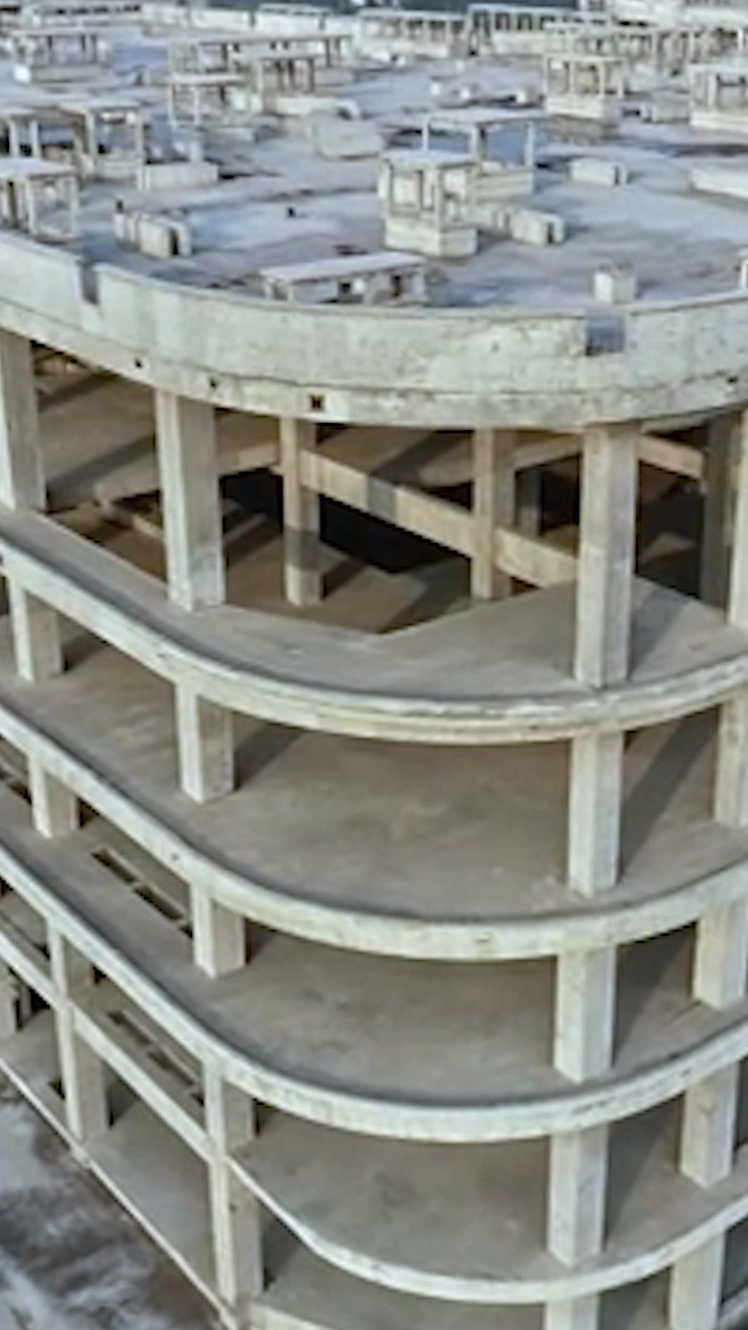 불꽃 뒤에 숨은 나