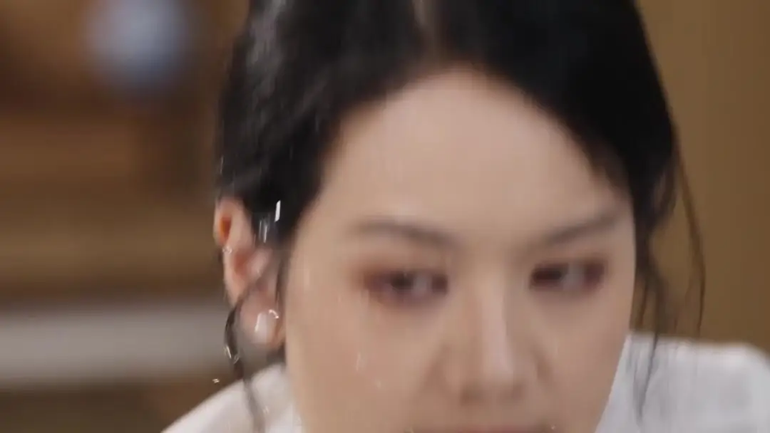 Reborn, I Captured My Ex's Uncle: When a Teapot Holds More Than Tea