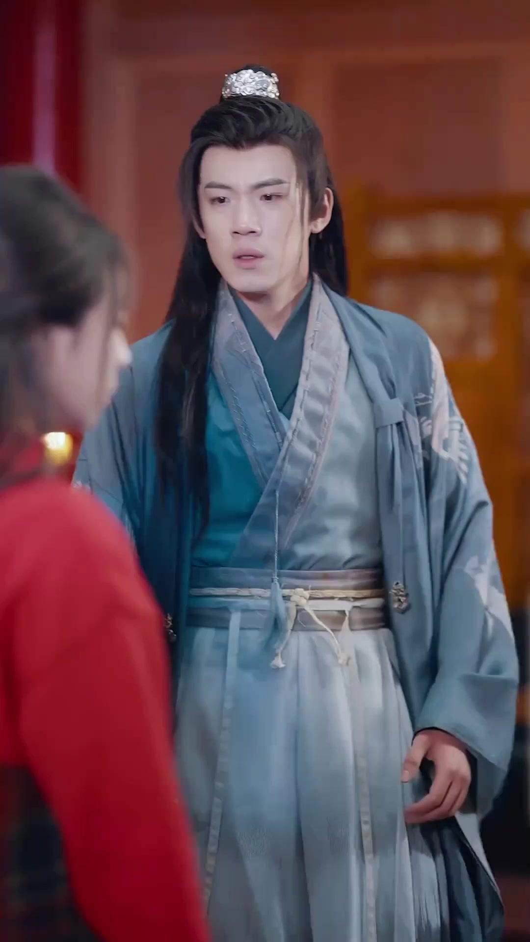 (Doblado)Ecos del pasado