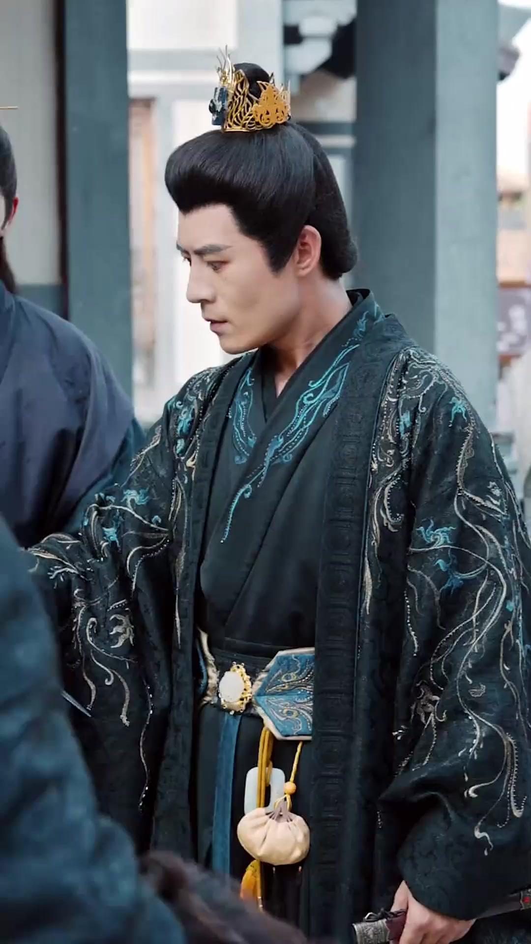 (พากย์เสียง) เมื่อบุปผาร่วงโรย