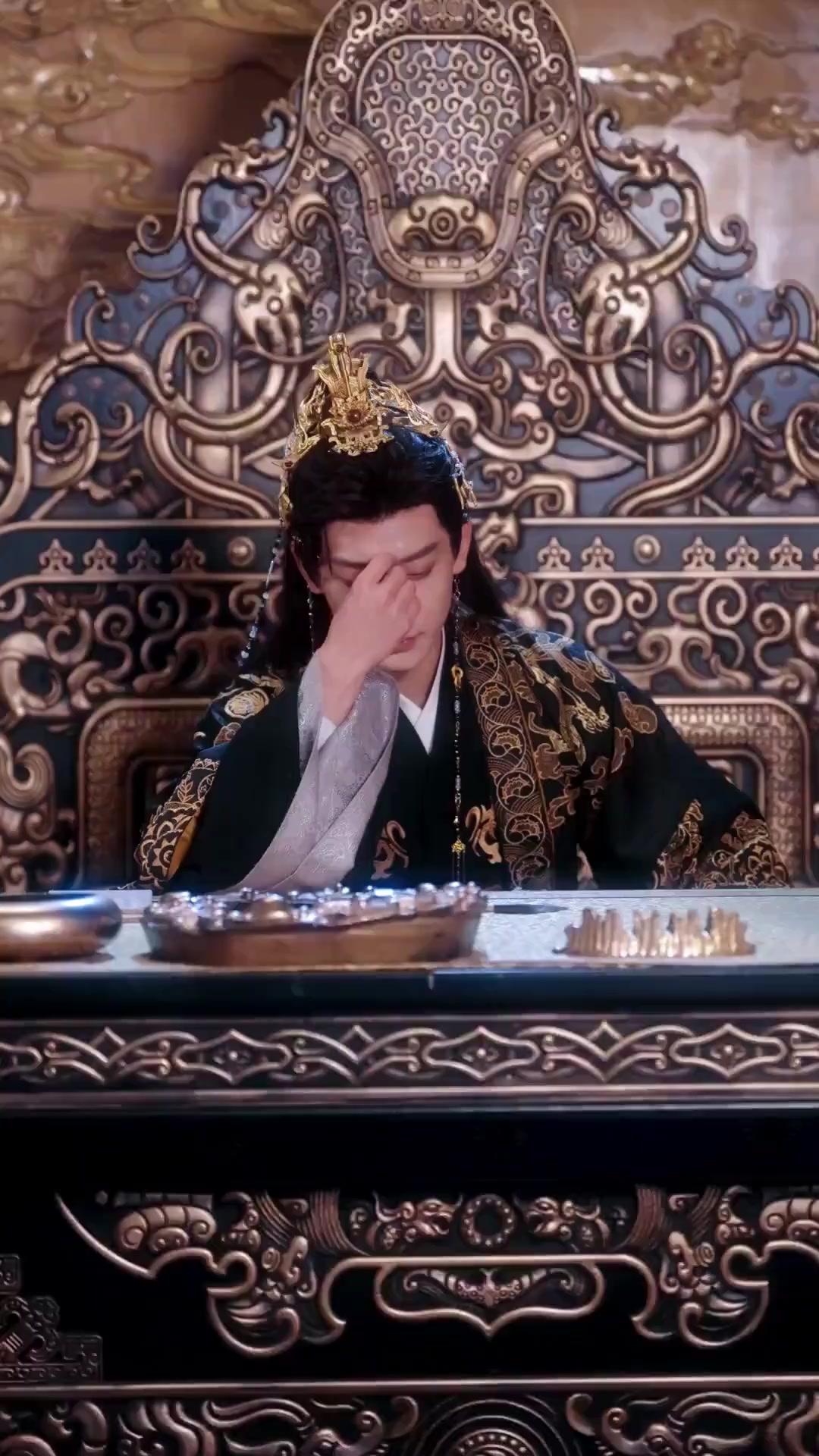 (Dubbed) Her Radiance, His Path