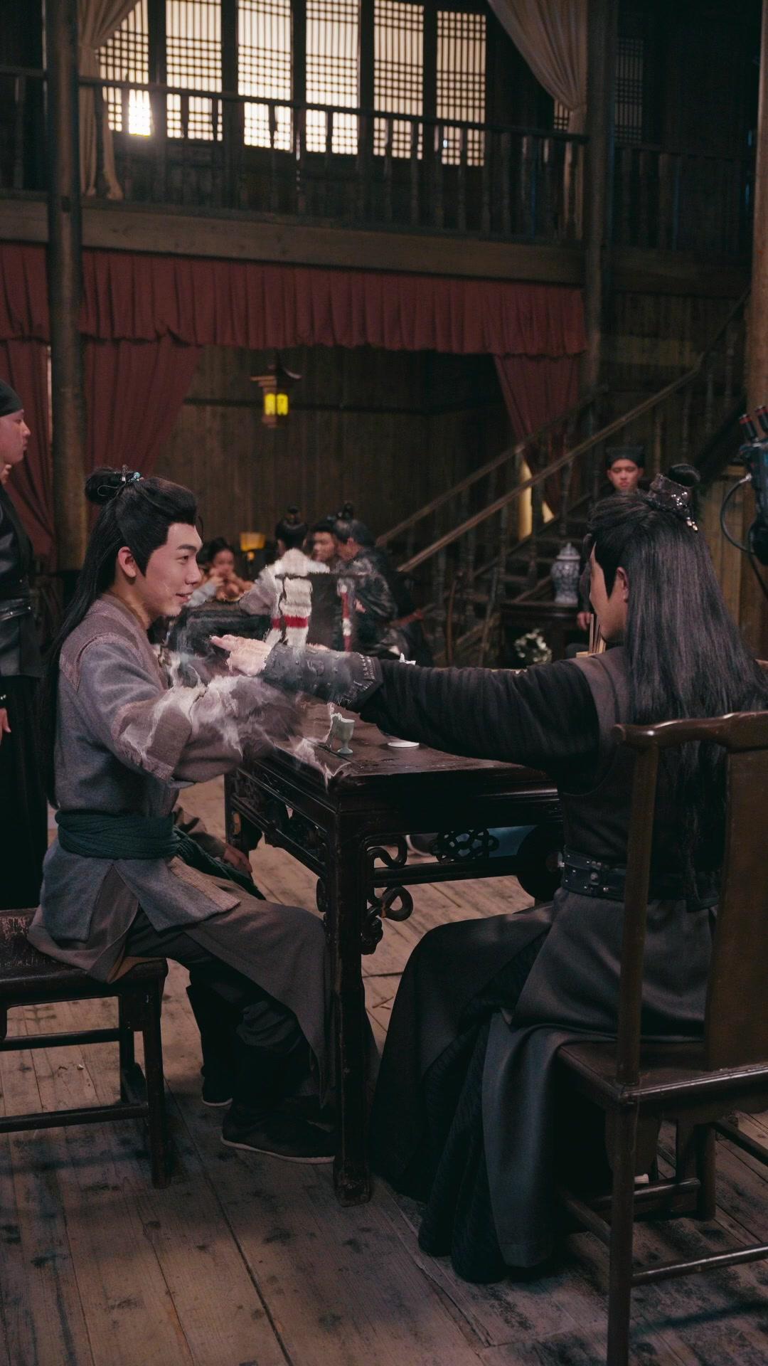 Dewa Pedang di Antara Kami