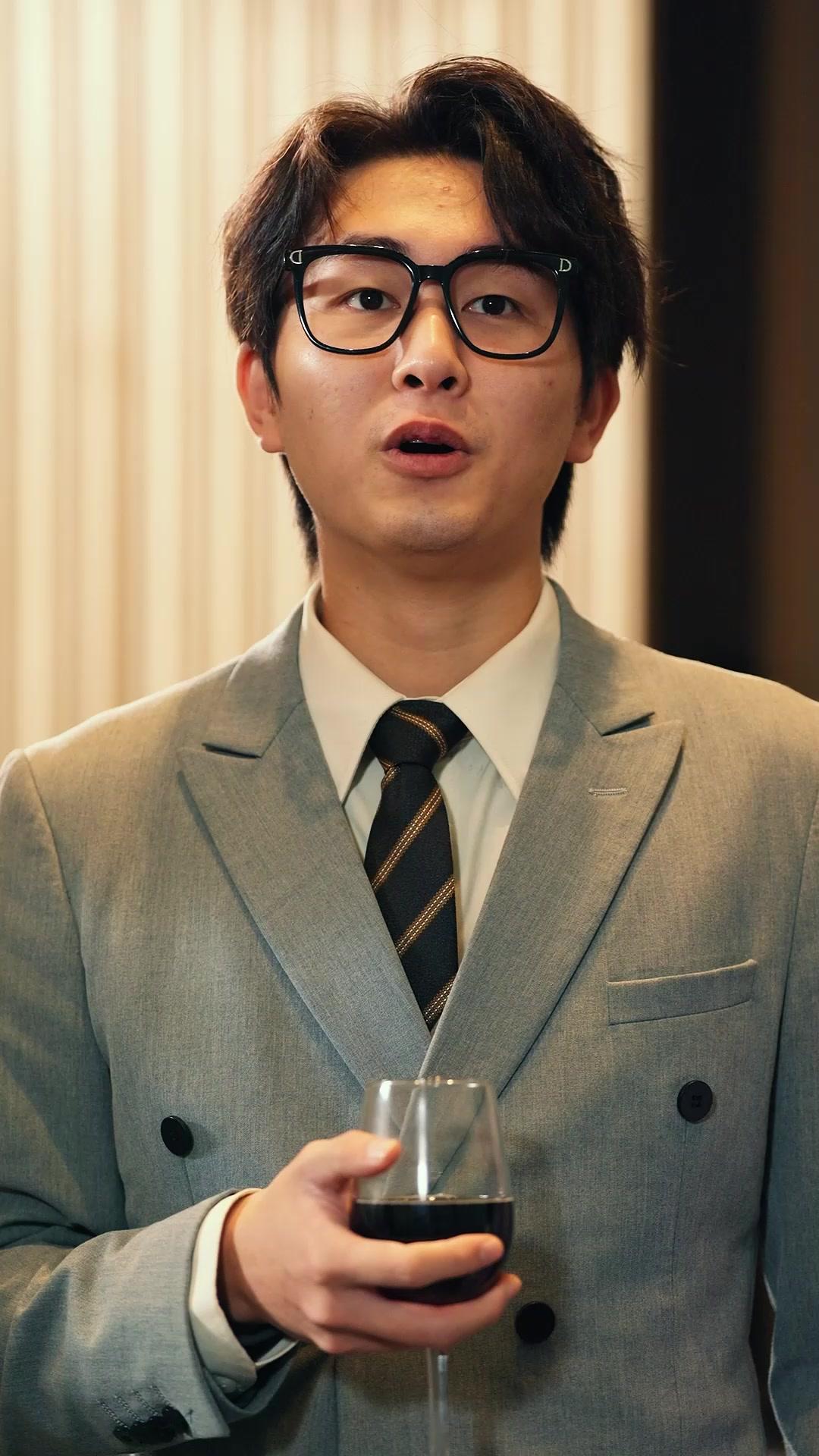 Primadona dan Pengawalnya