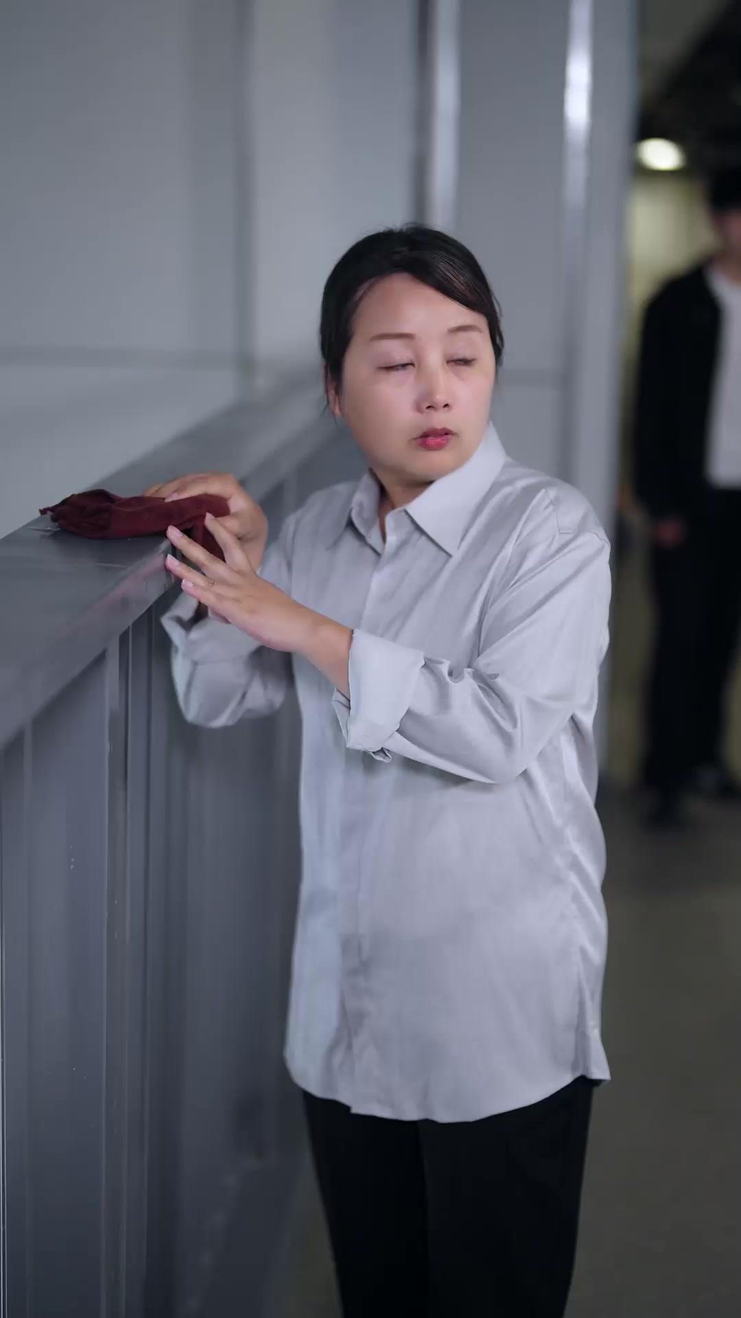 Suamiku adalah Musuh Keluargaku