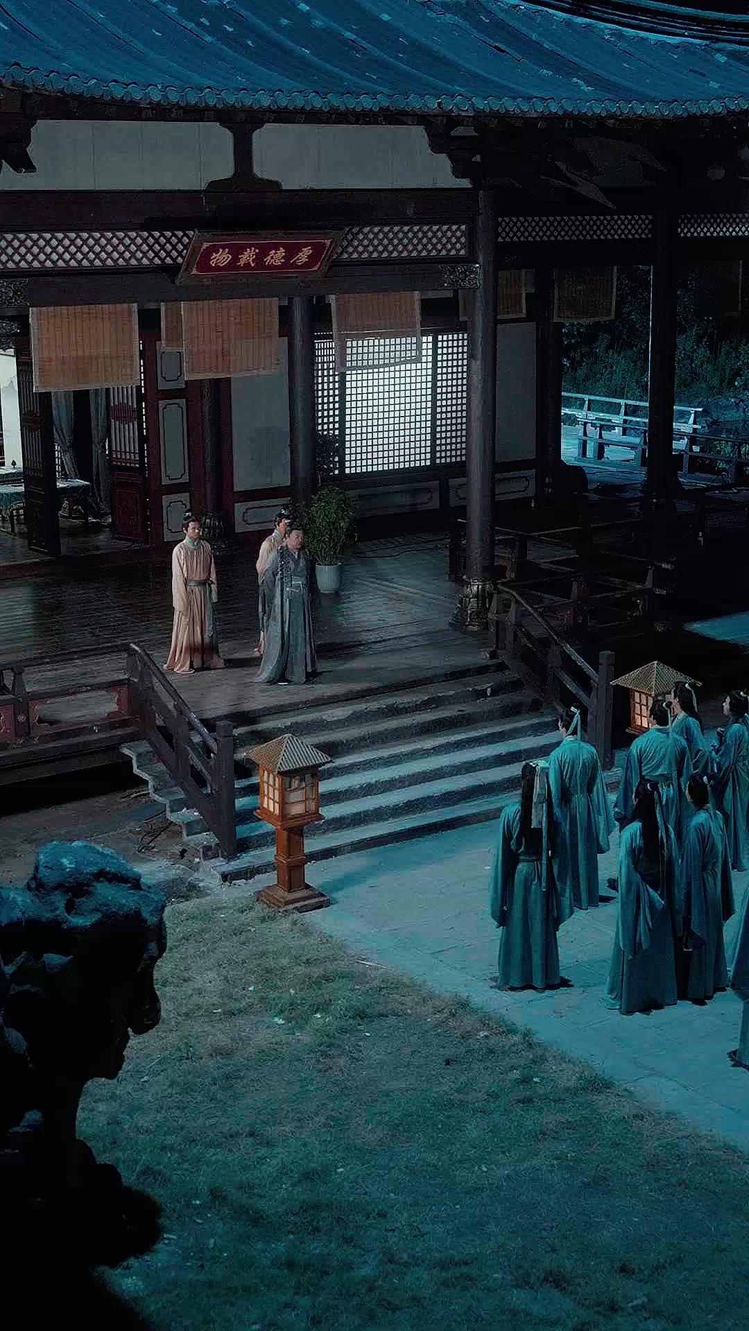 Yeşil Dağ’daki Sırlar