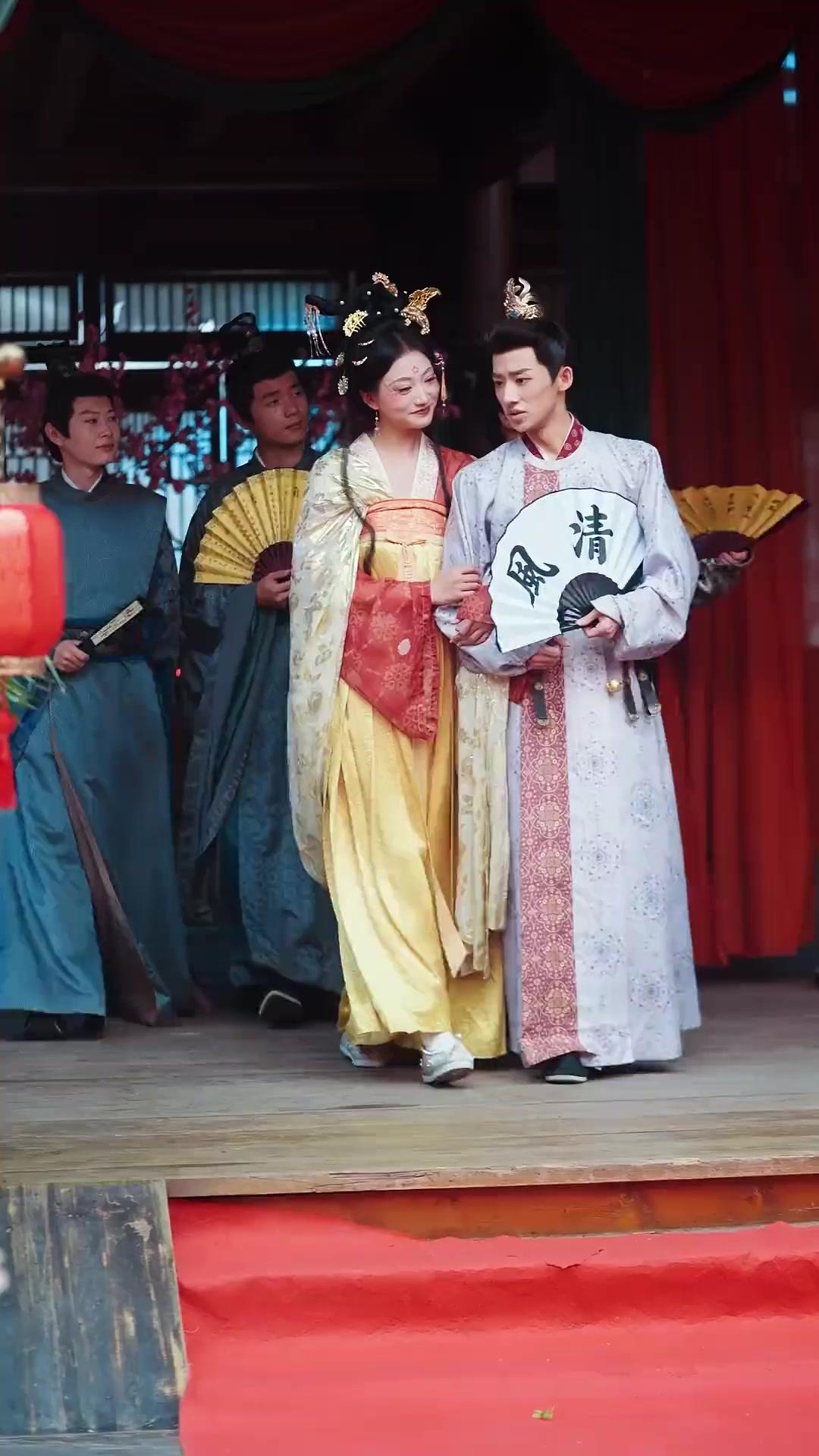 （國語）燕歸樓裡鳳還巢