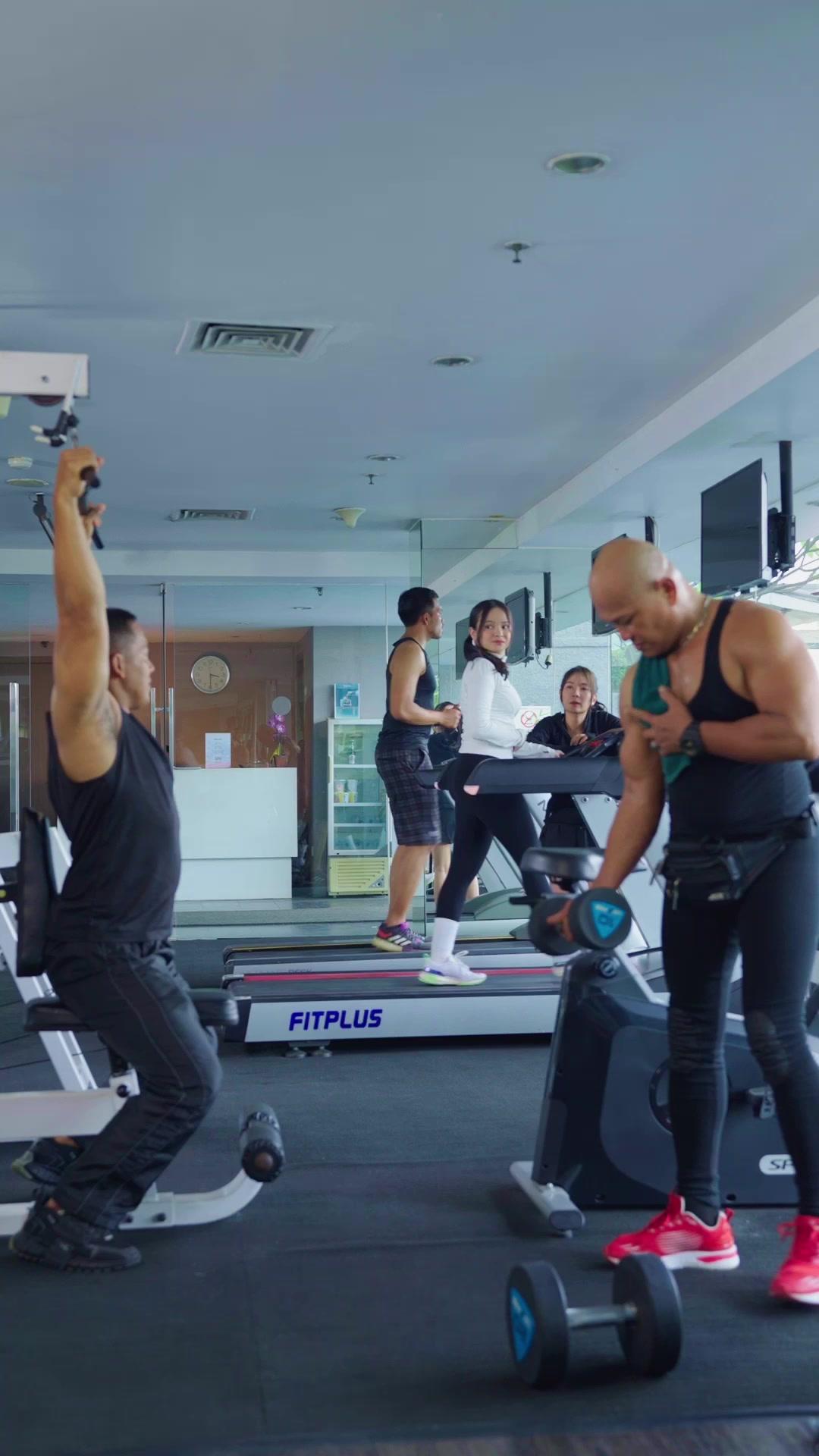 Cewek Super Bikin Baper