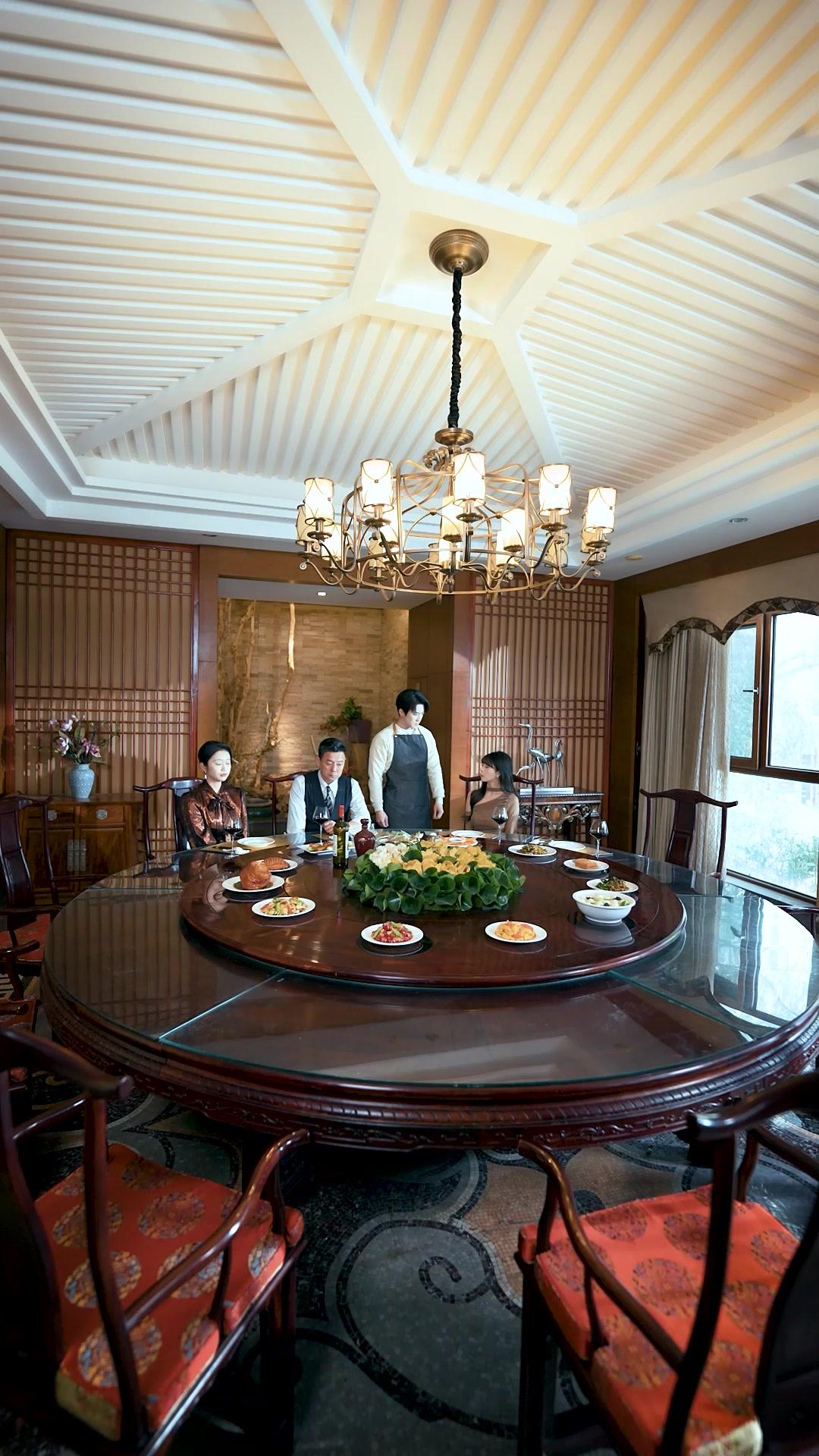 趕走他的那天，厄運降臨