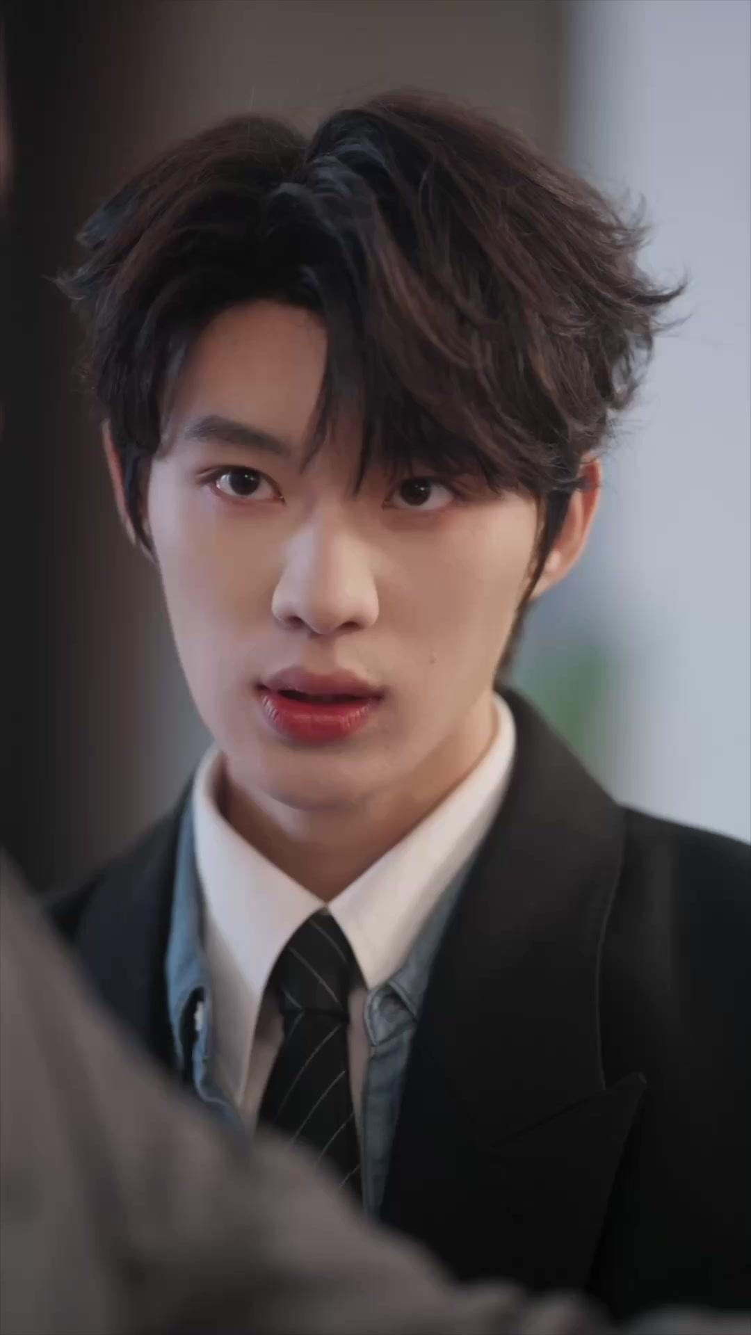 지지 않는 달빛