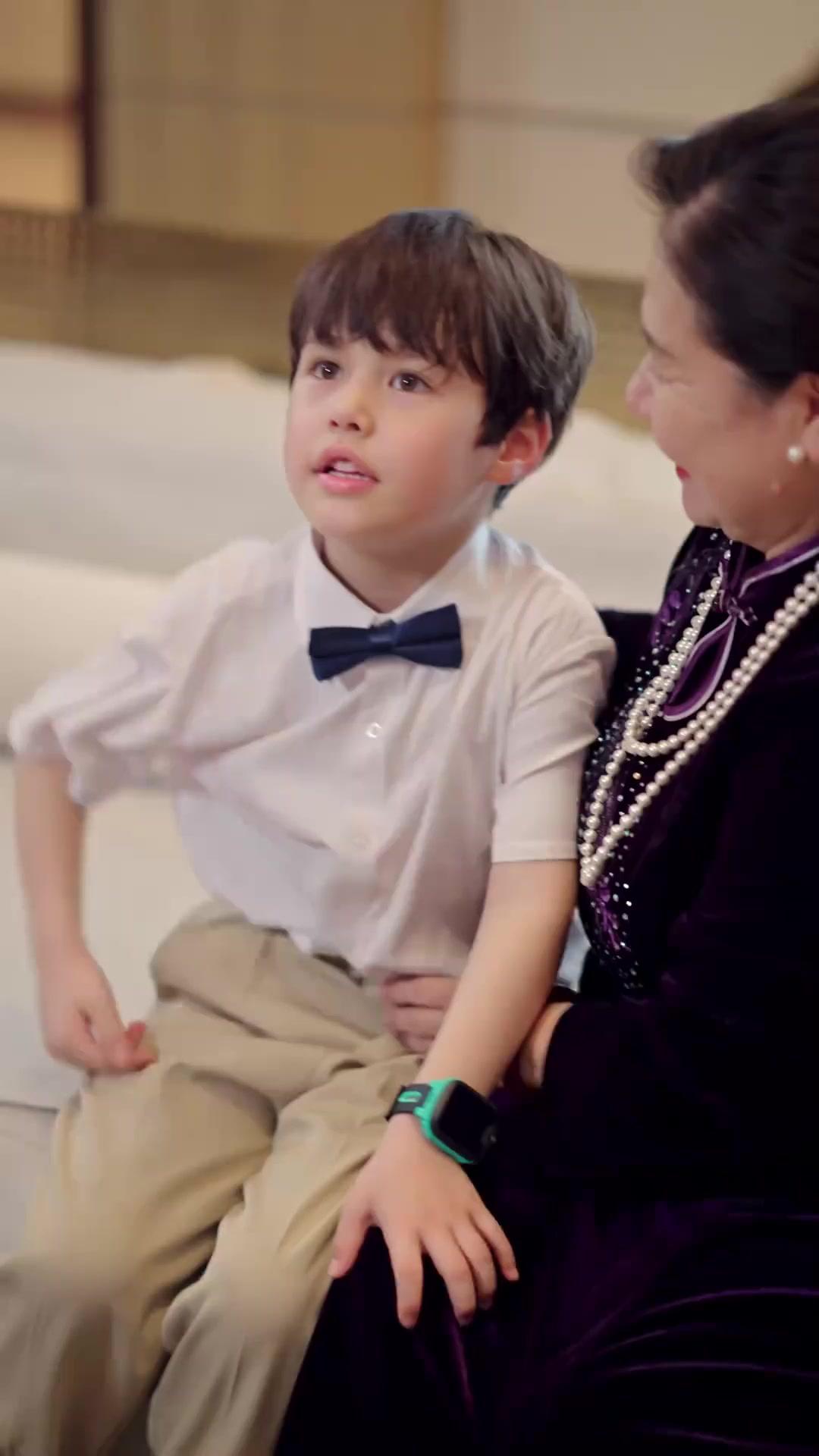 แม่แซ่บปะทะพ่อโหด