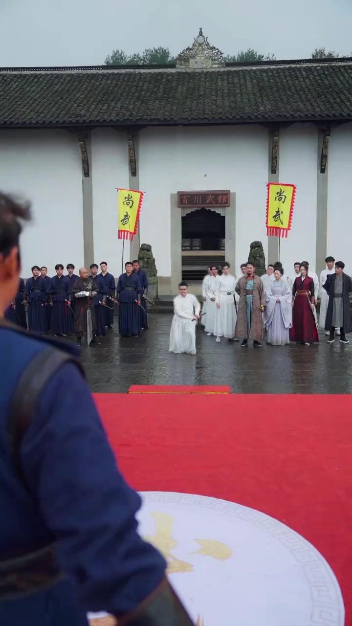 तलवार के दम पर सरताज