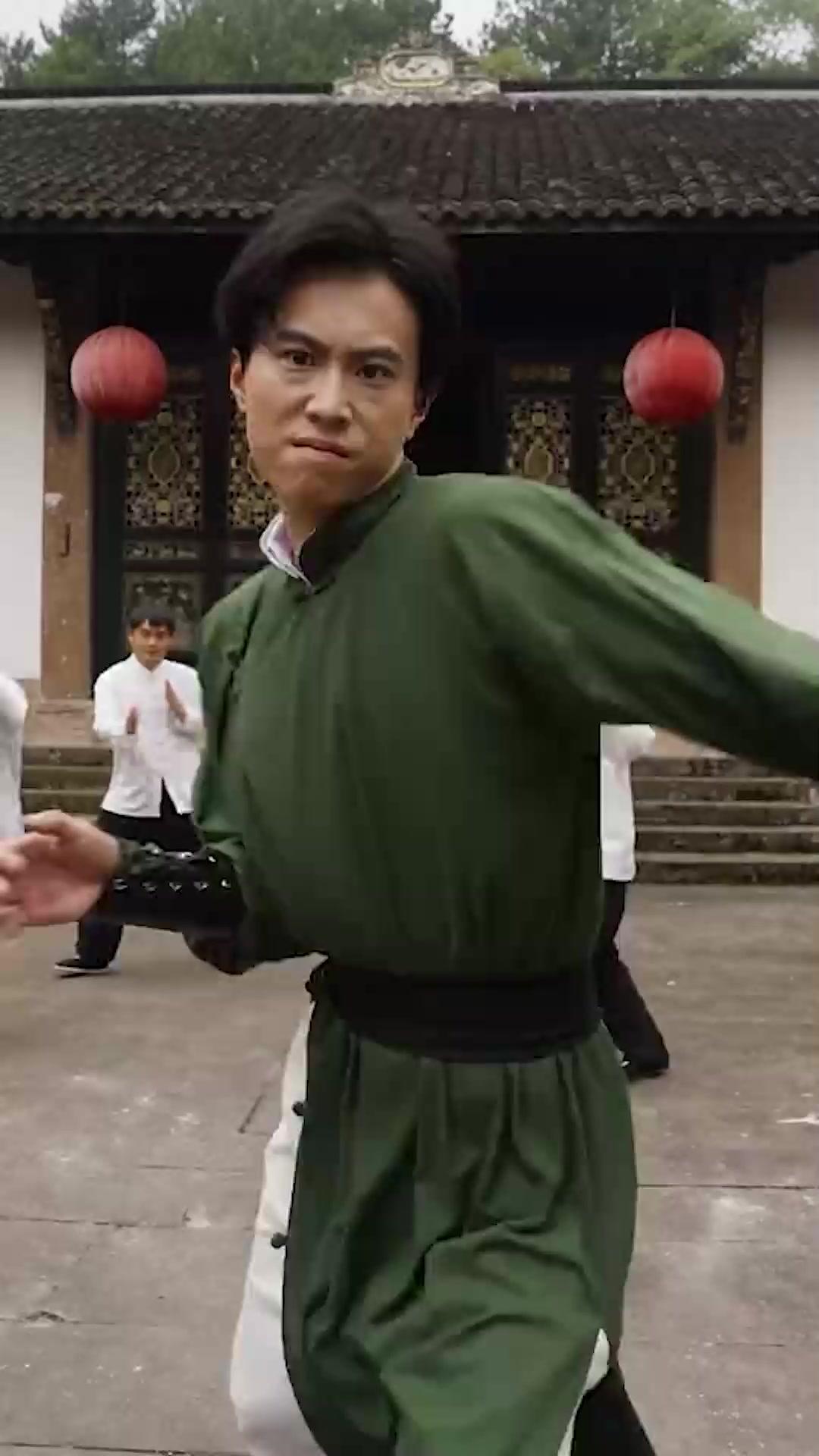 Ailemde Kahraman Var