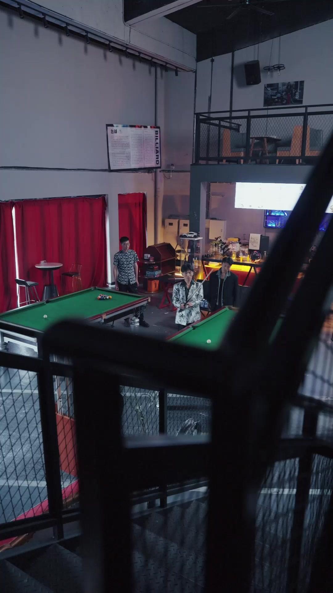 蘇れ ビリヤードの神！ 