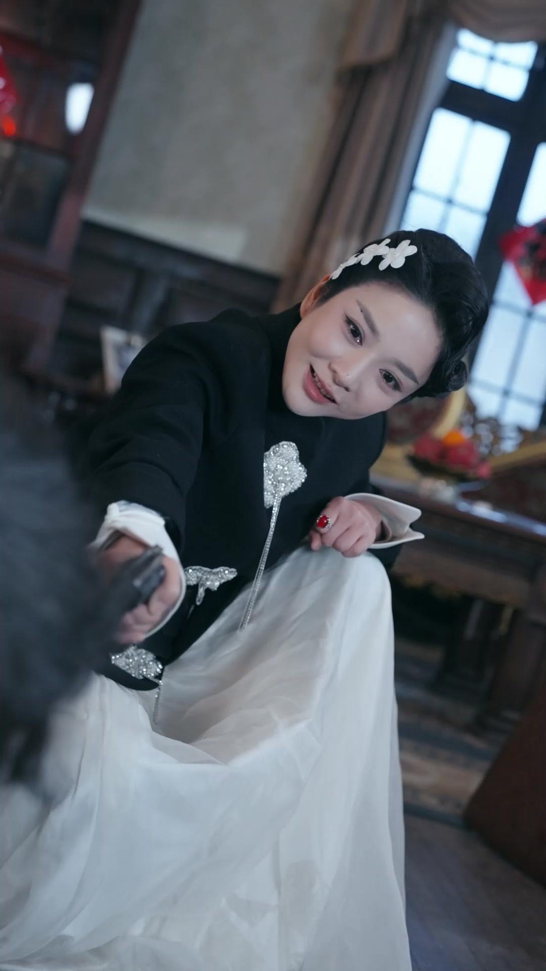 誰說玫瑰沒有槍