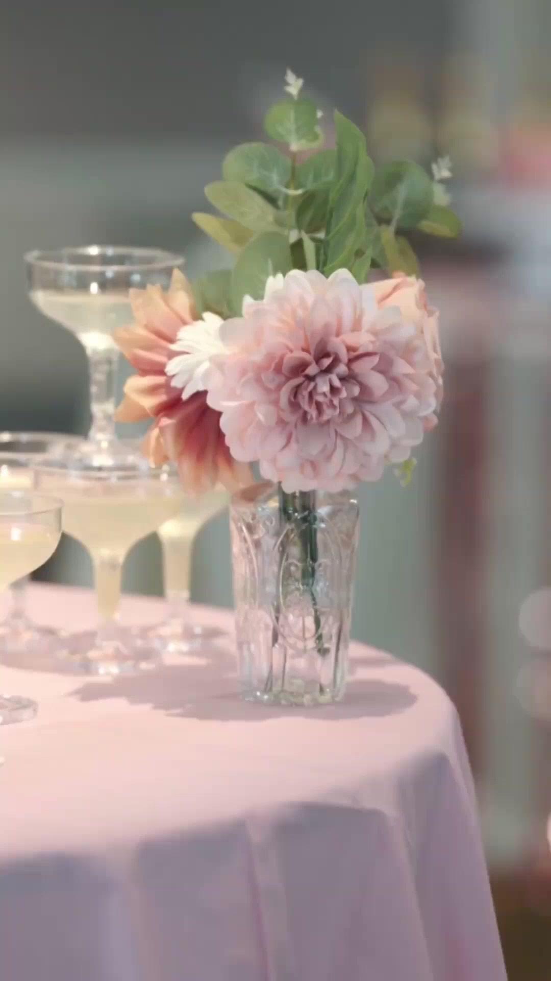 (Doublage)CHOUCHOUTÉE PAR SES CINQ ONCLES