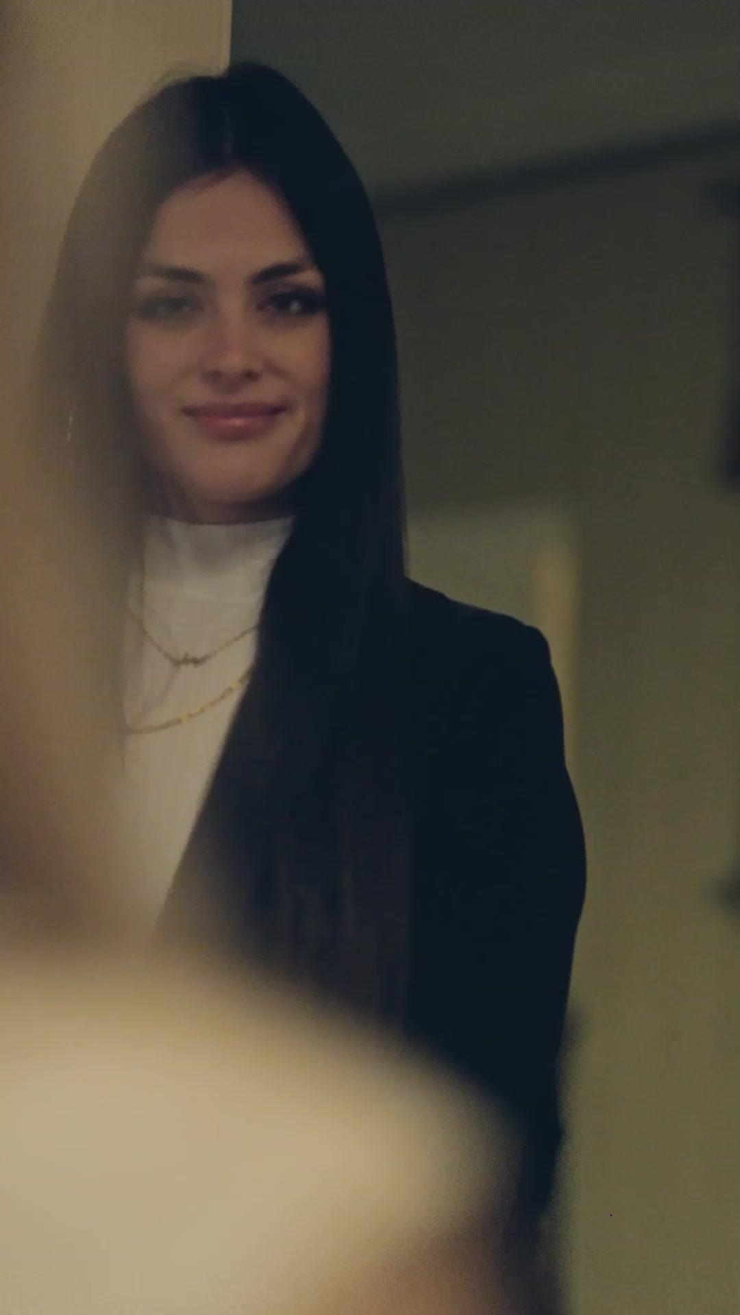 (Dublagem)Adeus, Meu Amor