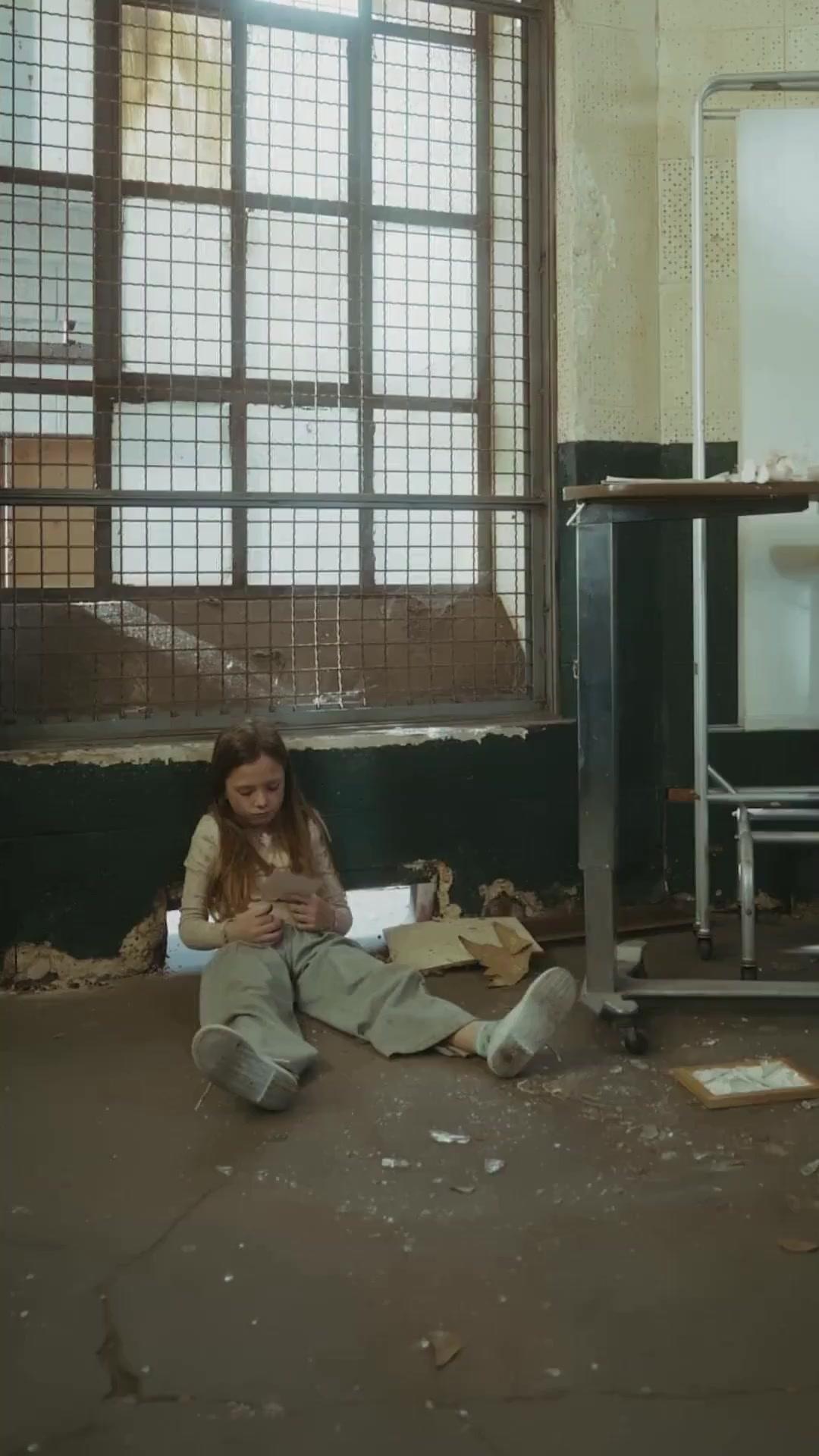 (مدبلج) المُنتحِلة بين أحضان أخوالي الثلاثة