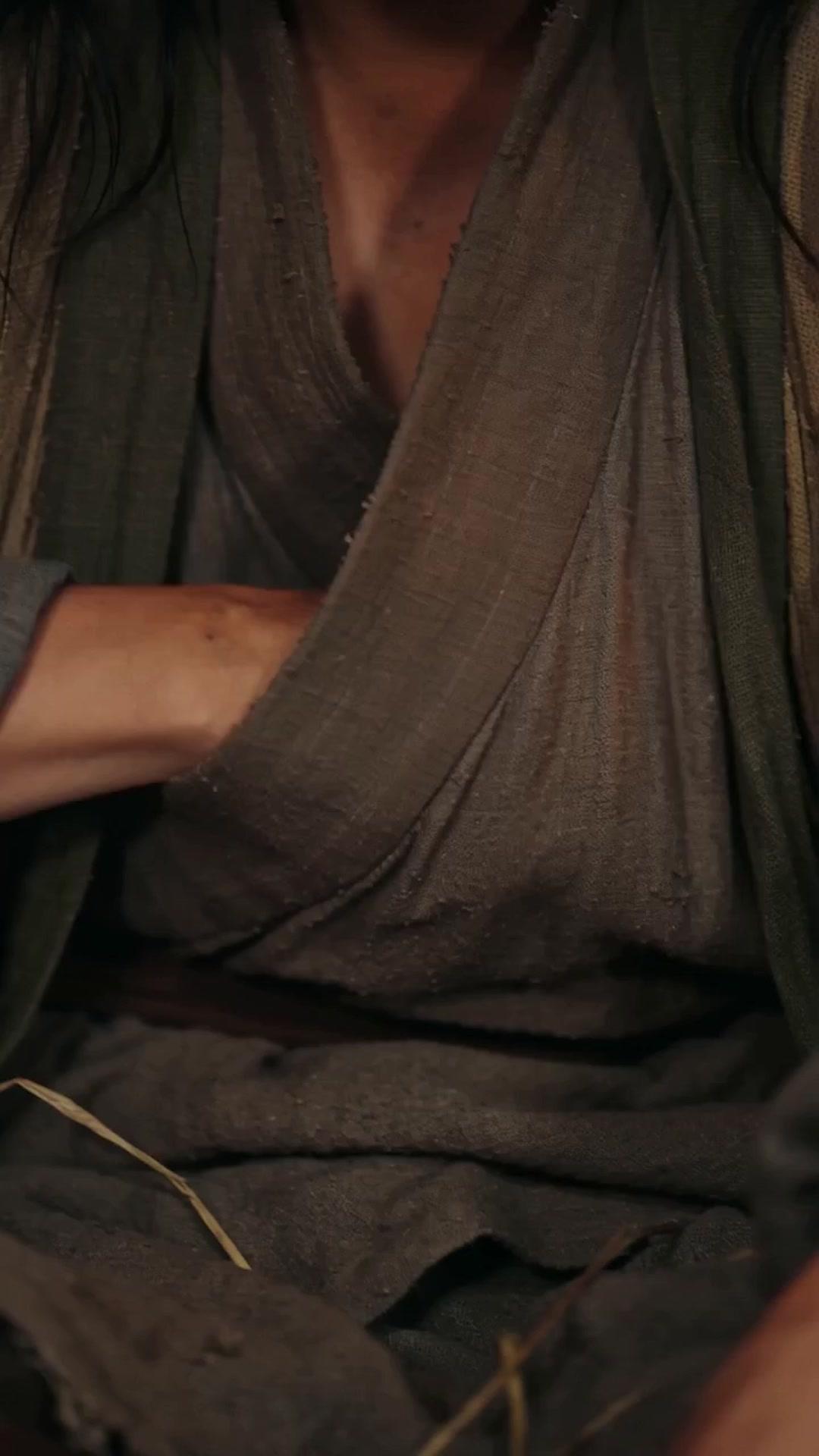 LE RETOUR DU VRAI ROI