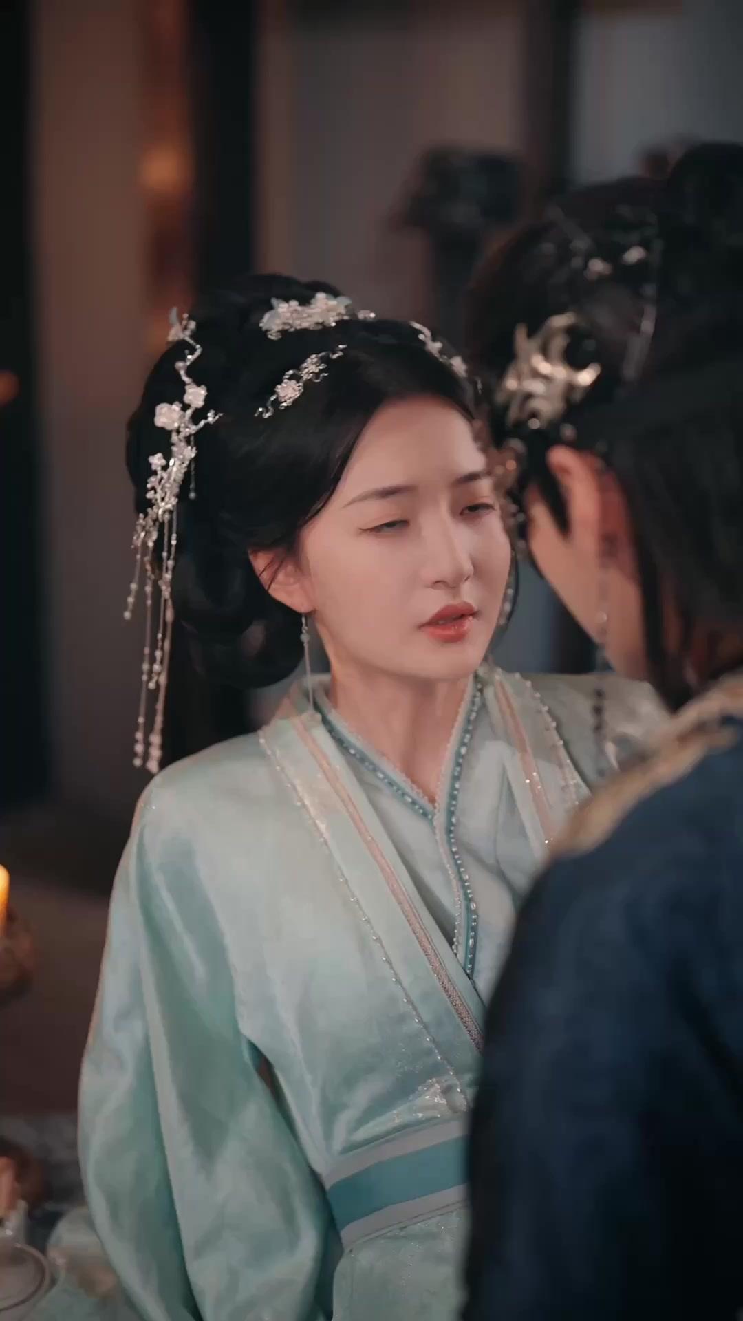 From Widow to Empress