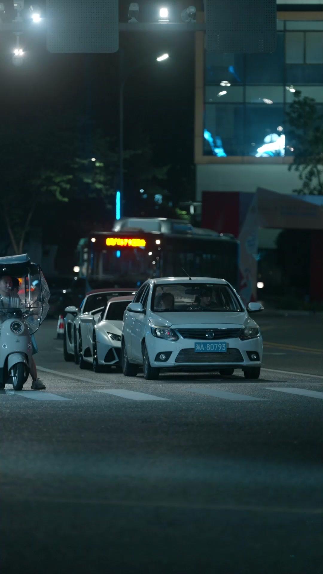 苗疆聖女對上霸道少爺