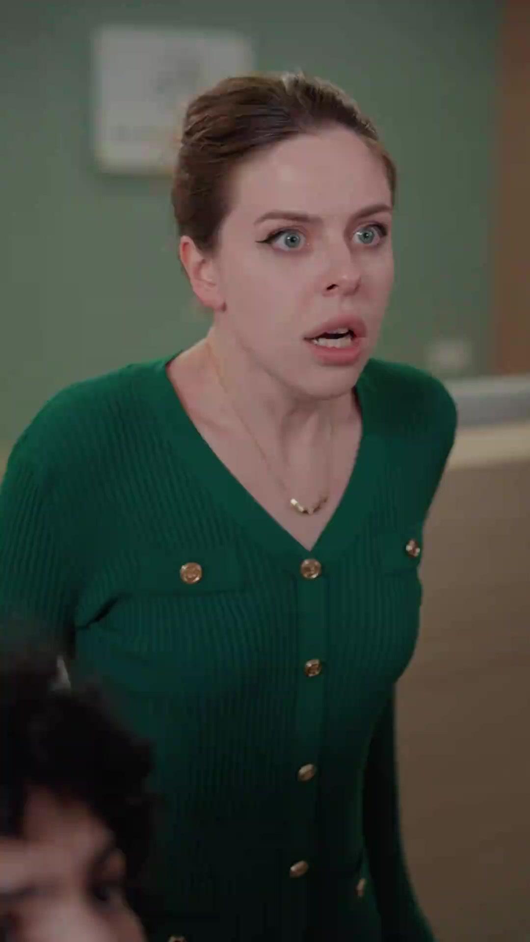 (Dublajlı) Zenginlere Bulaşmayın