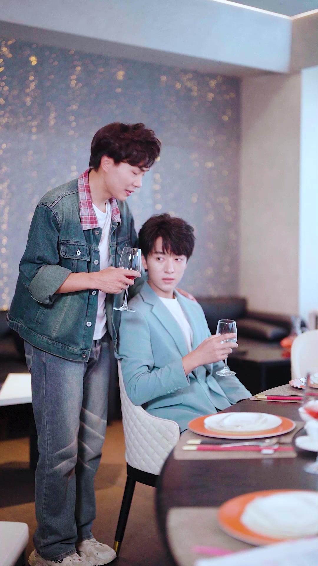 99와 100사이, 스민 이별