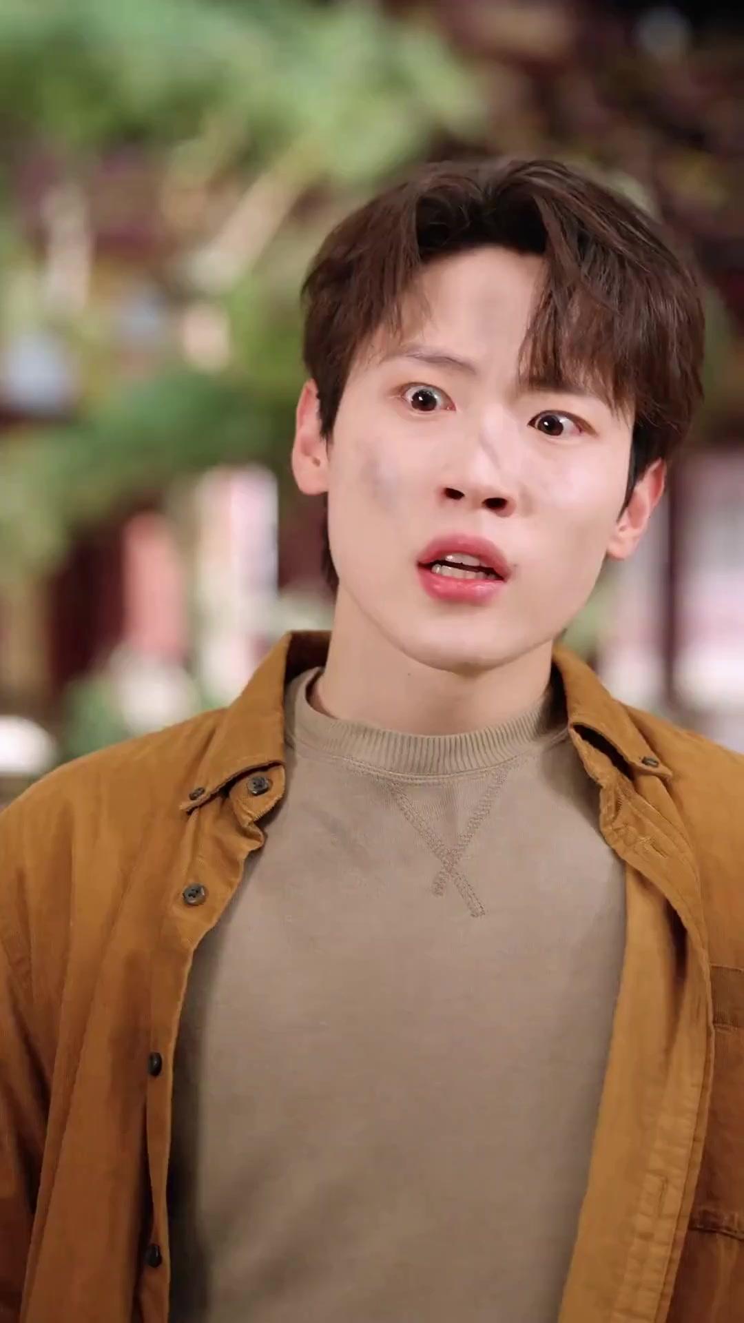 (Dublajlı) İki Dünyanın Efendisi