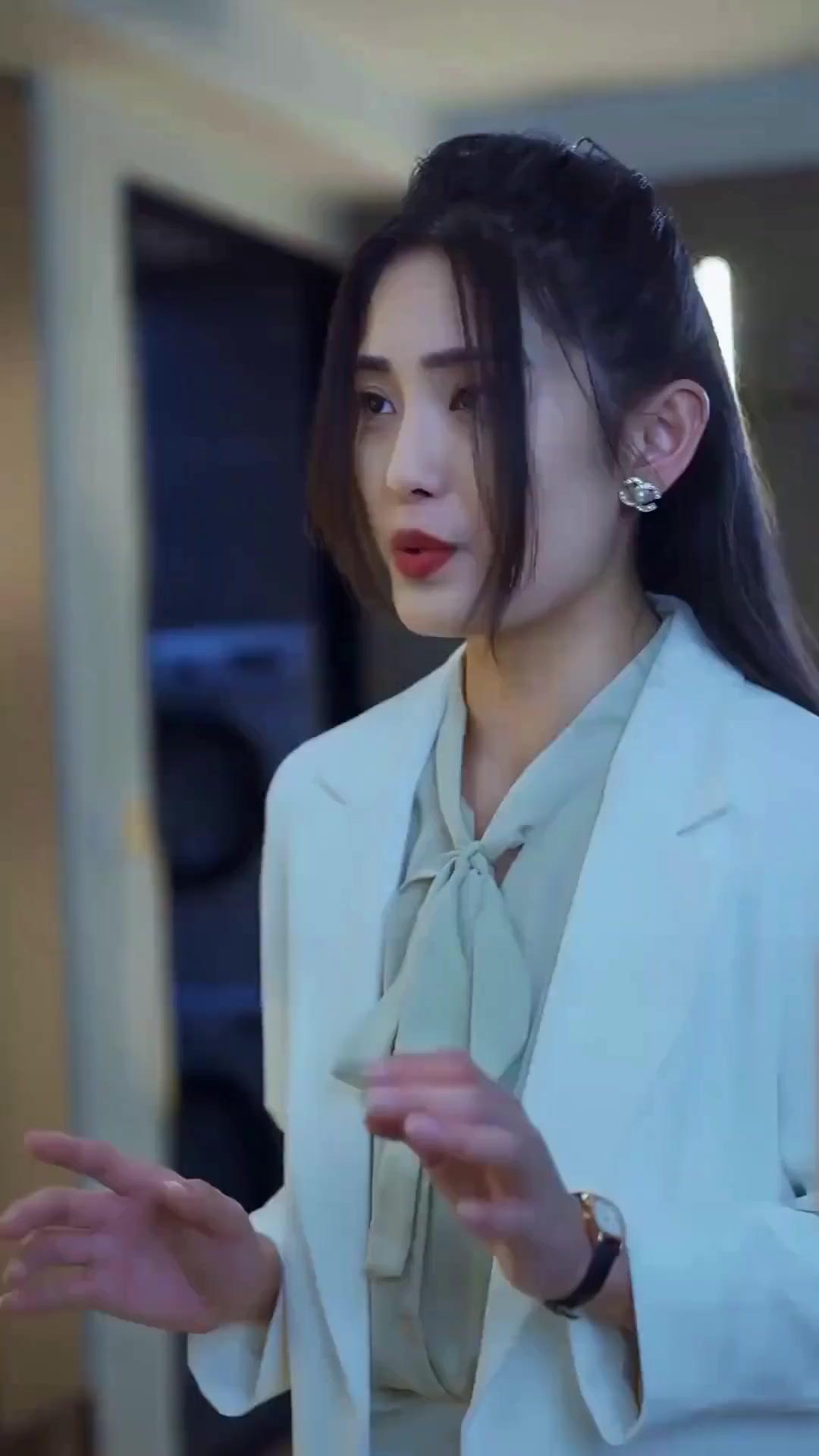 (Sulih suara) Dia Kembali dari Balik Legenda