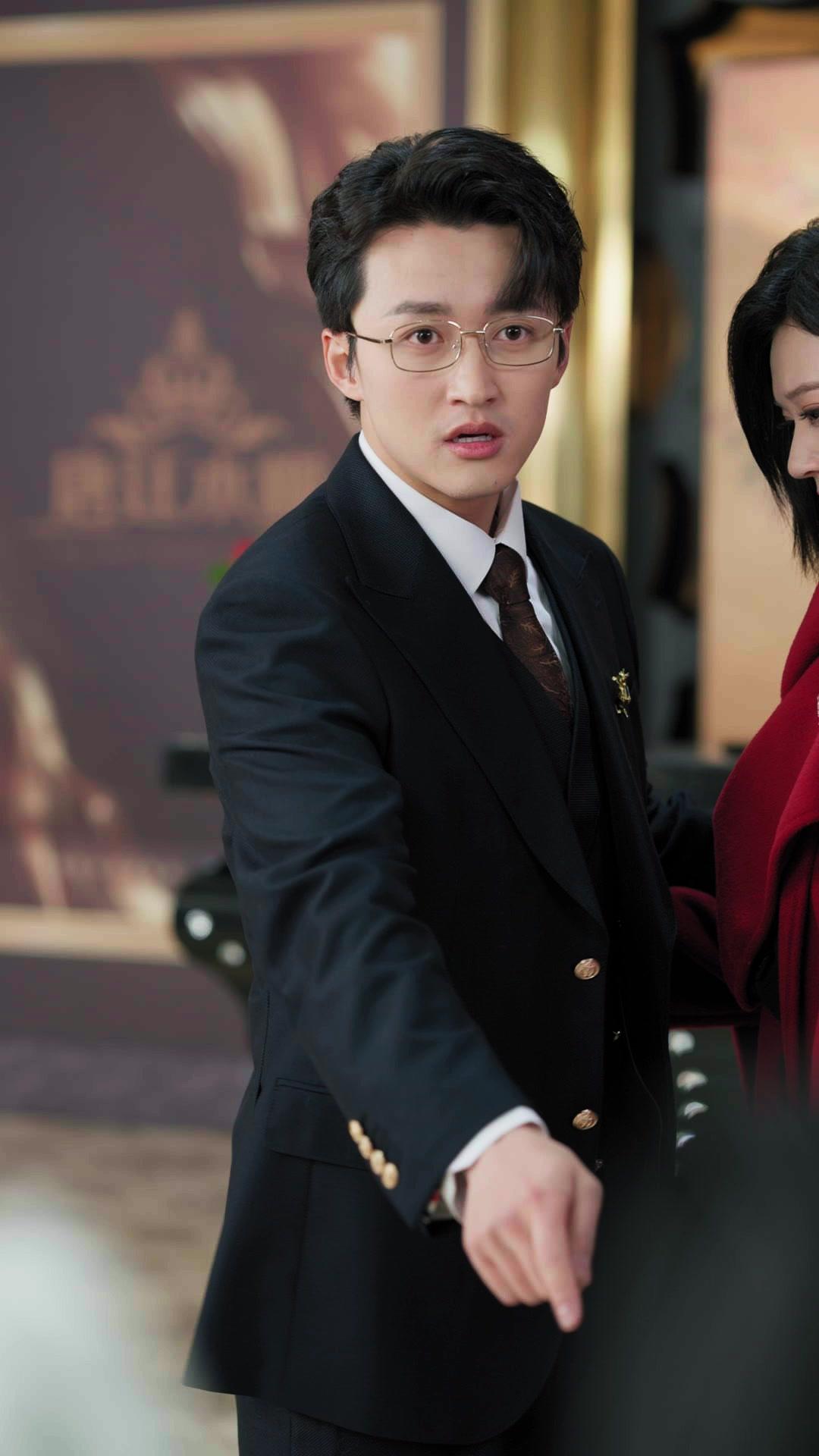 再見了，軟飯男