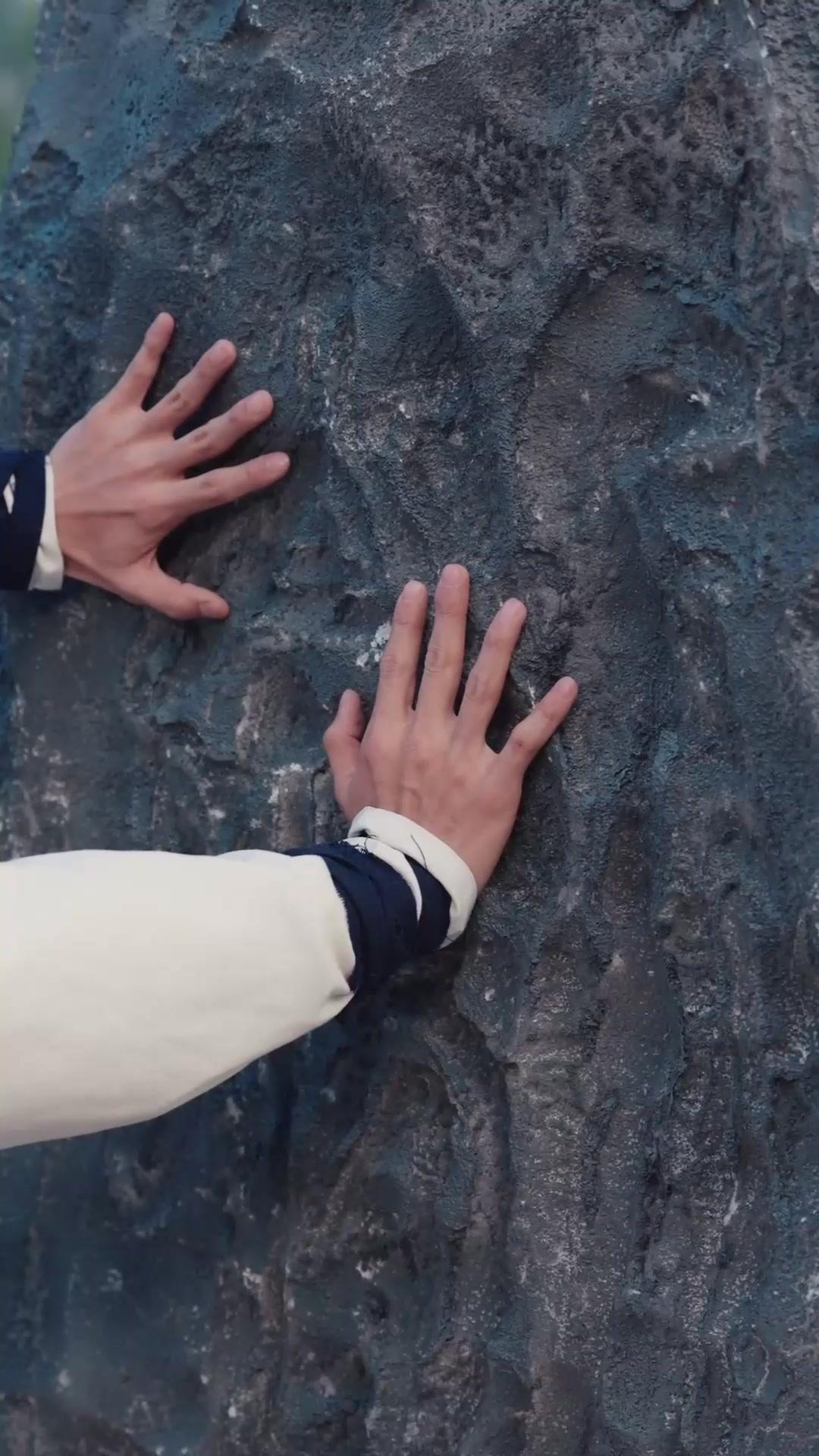 Topeng Menantu Lemah