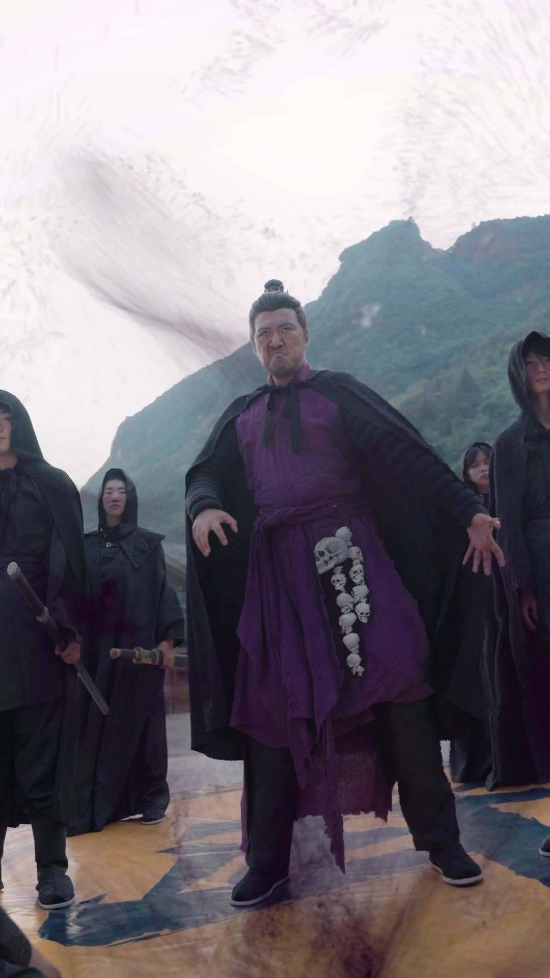 عودة سيدة السيف بعد مئتي عام