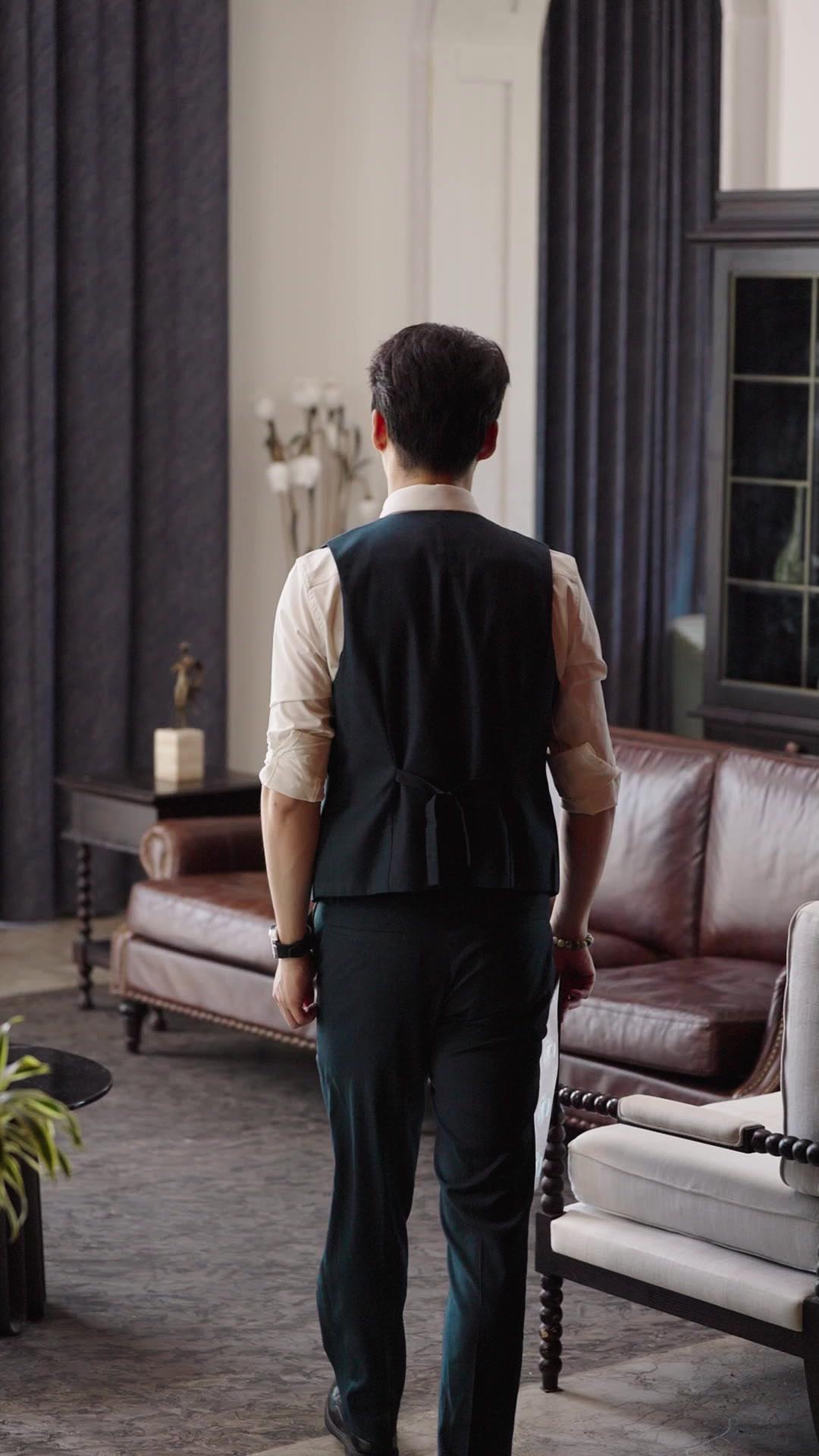 How to Tame a Tiny Tycoon