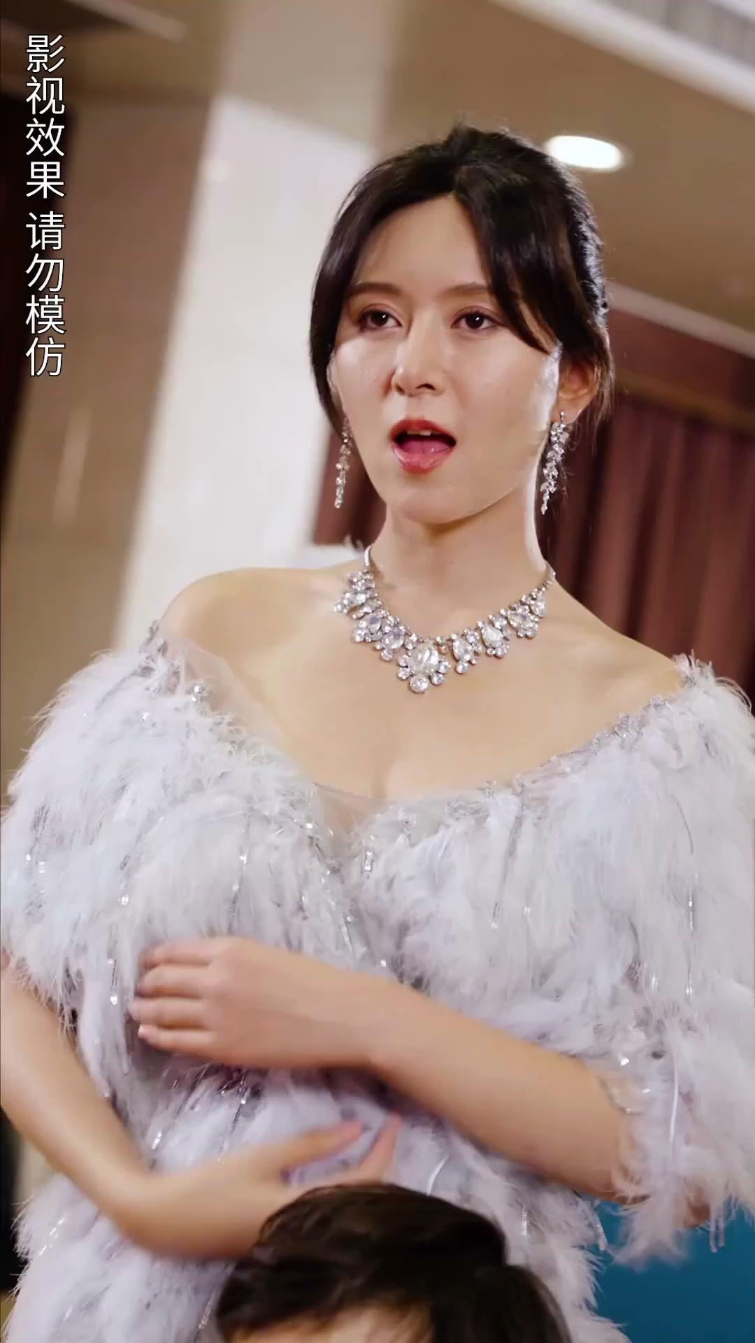 Anak Rahasia Suami Tajir