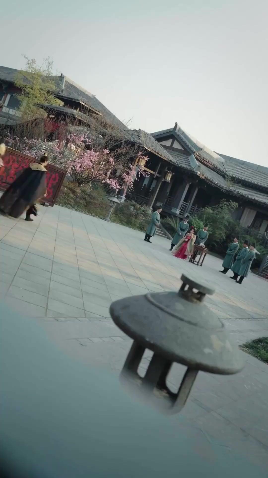 (พากย์เสียง) หอฟู่หรง