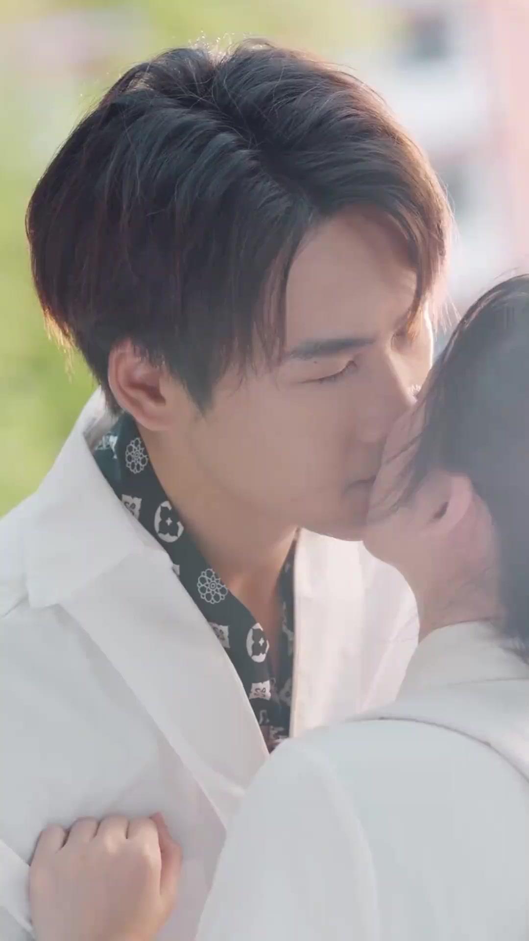 Terjebak di Dunia Novel