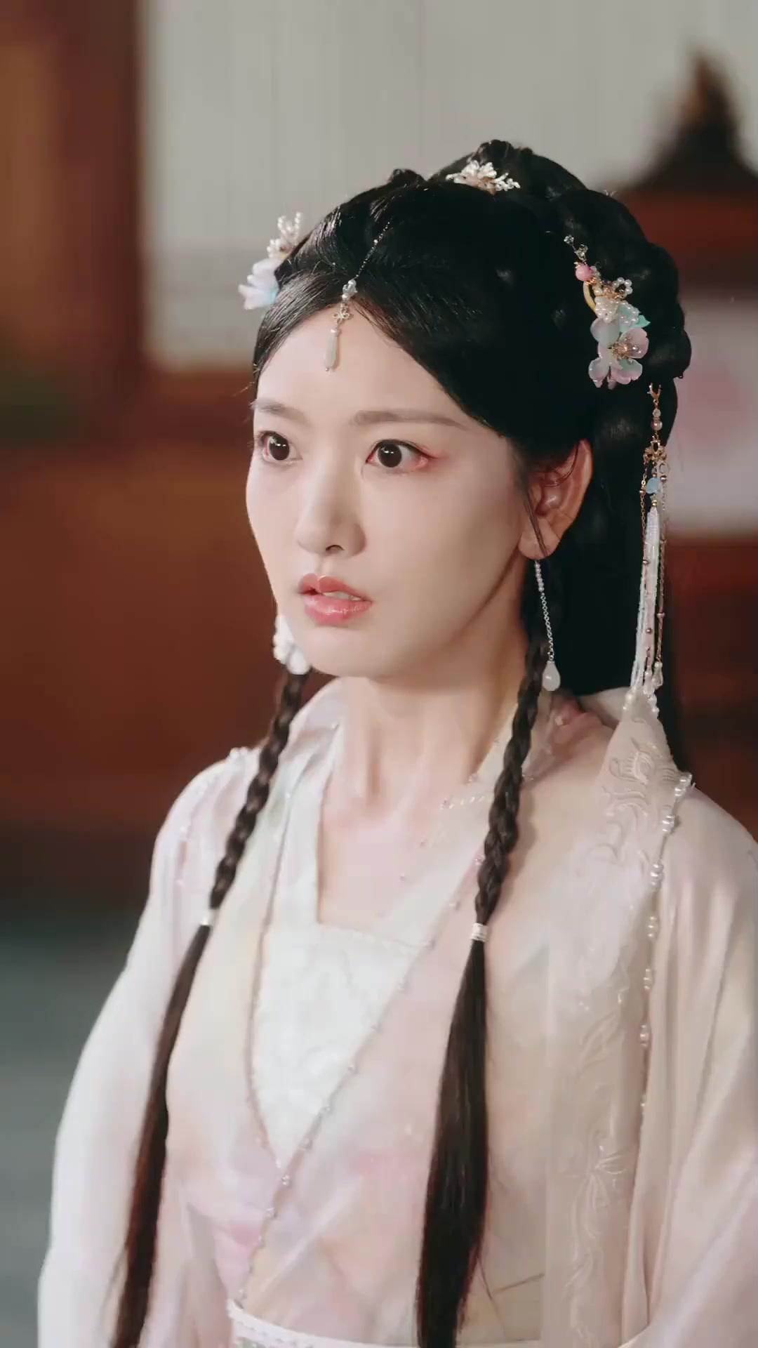 왕부에 핀 버려진 꽃