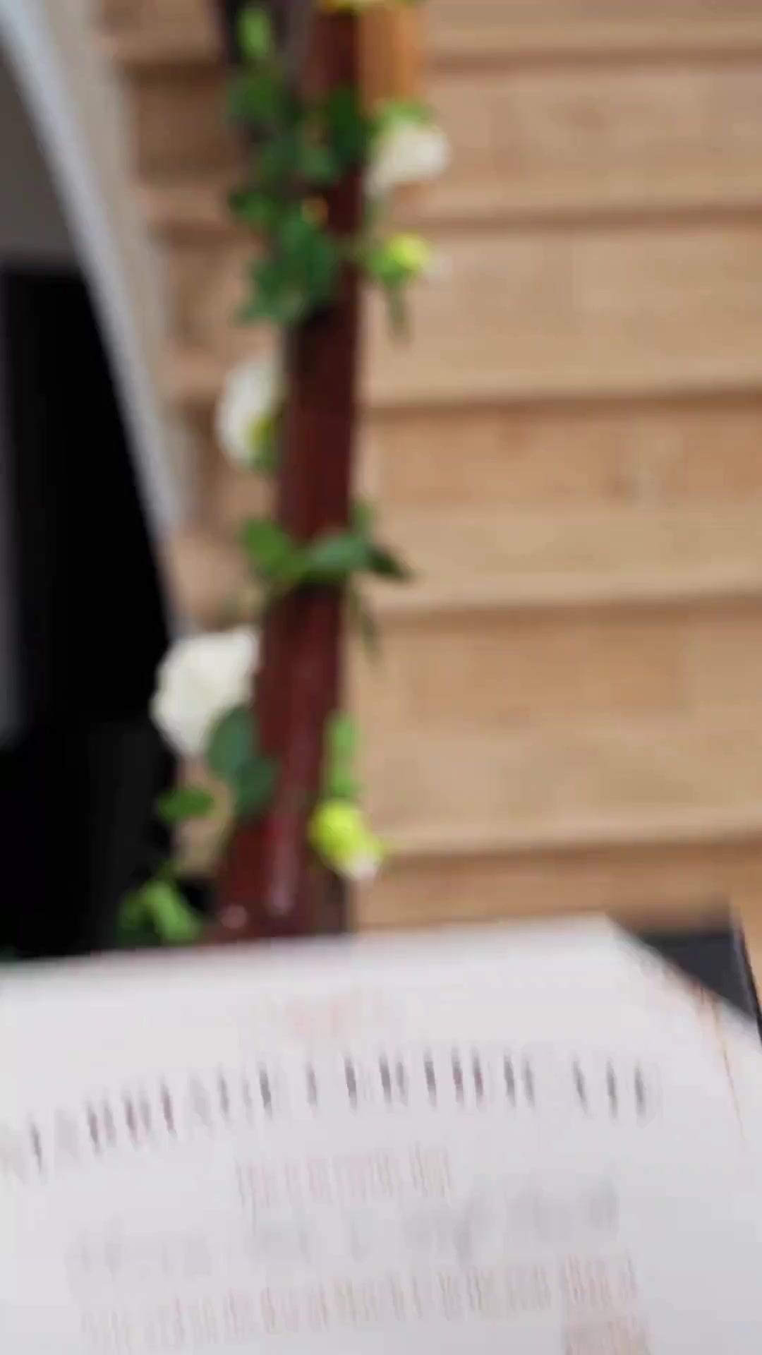 (Doblado) Mi padre conserje es el jefe final