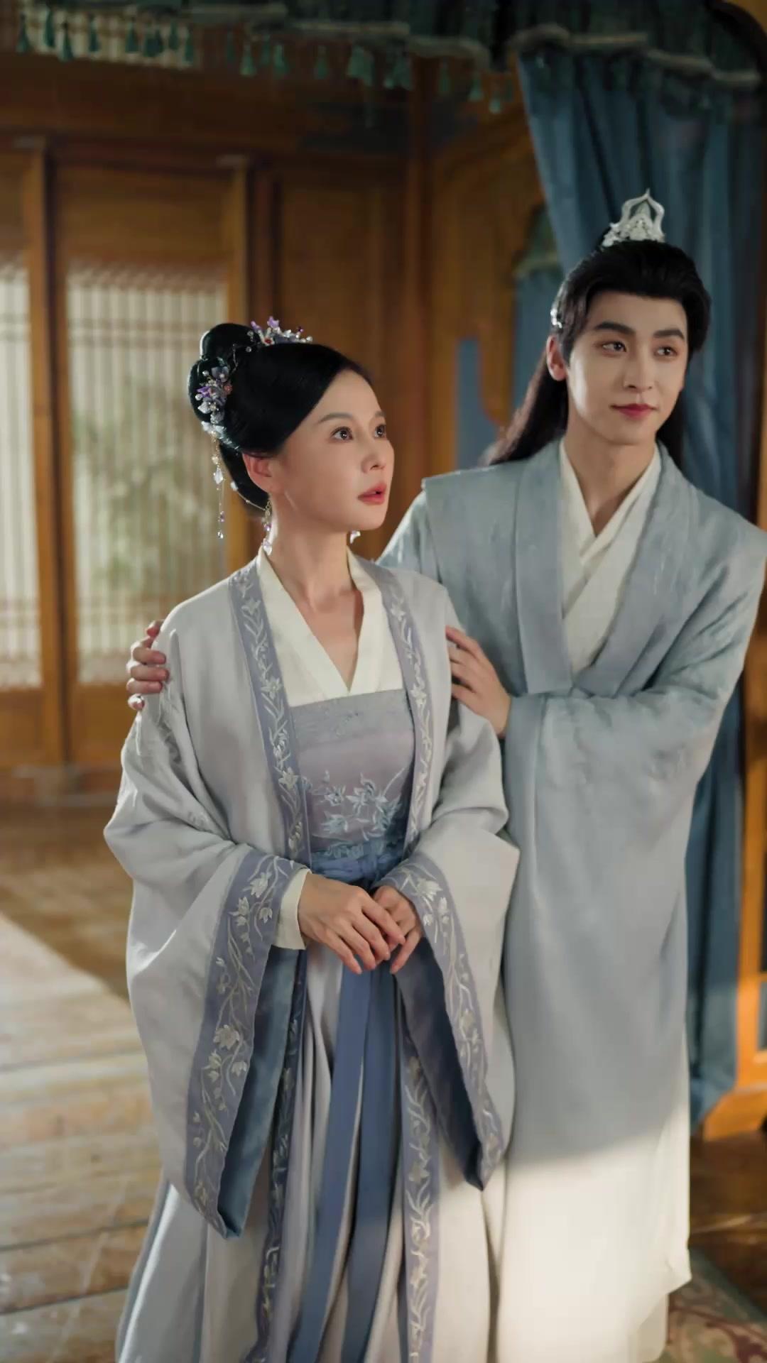 Foolish Young Master? I'm Fiend Lord!