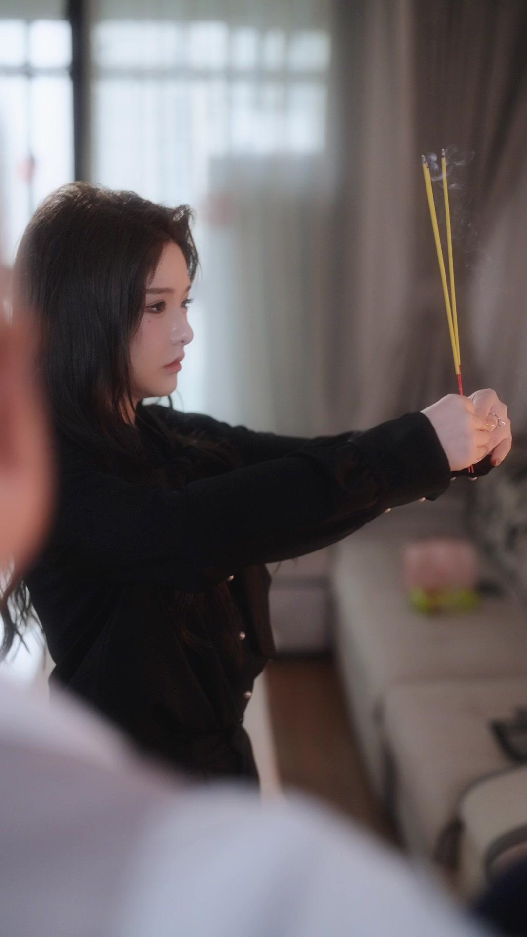 Dewi Sekolah Balik Naksir