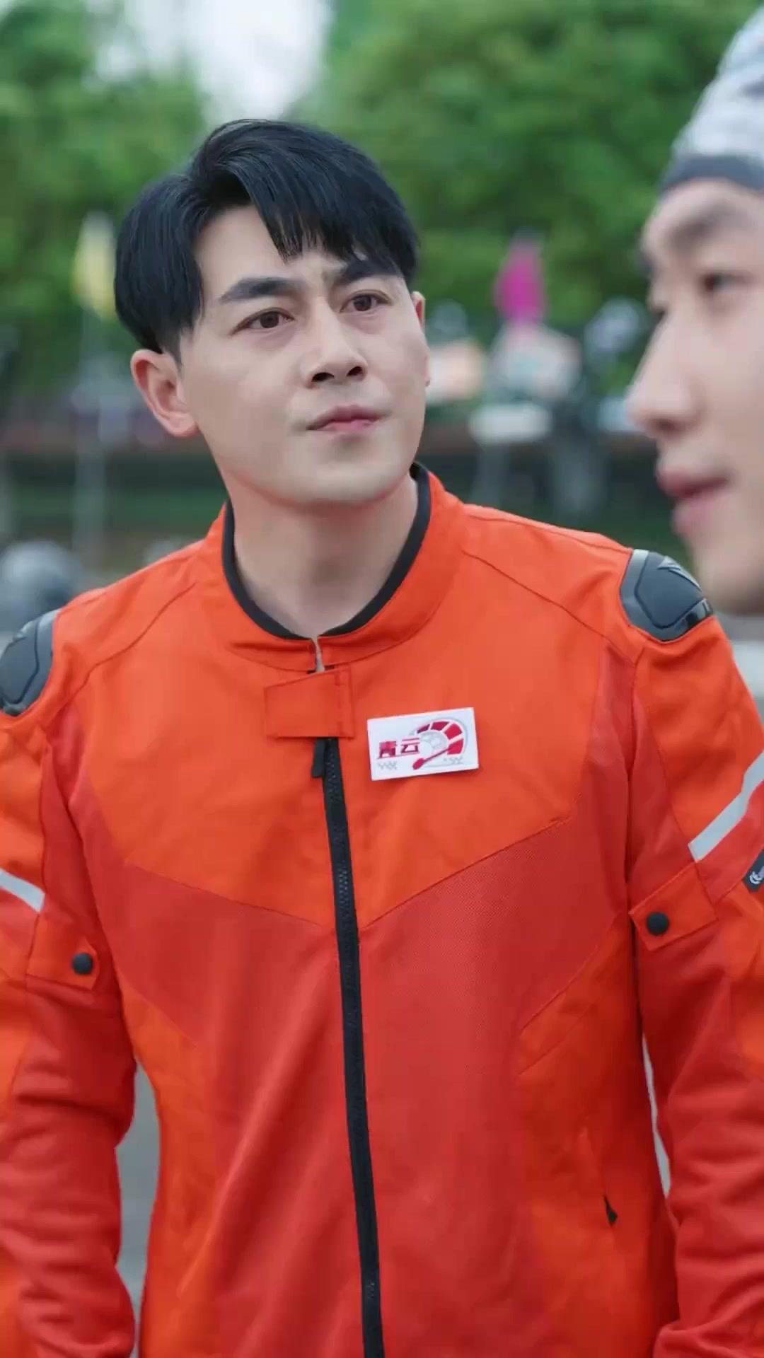 (พากย์เสียง)หัวใจนักซิ่ง