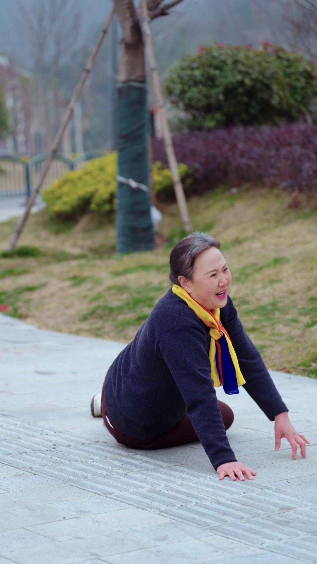 Suamiku Ada Dua Nama