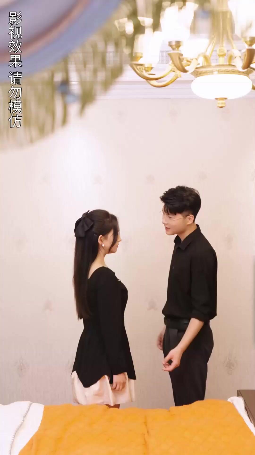 Setelah Putus, Aku Jadi Kekasih Pamannya