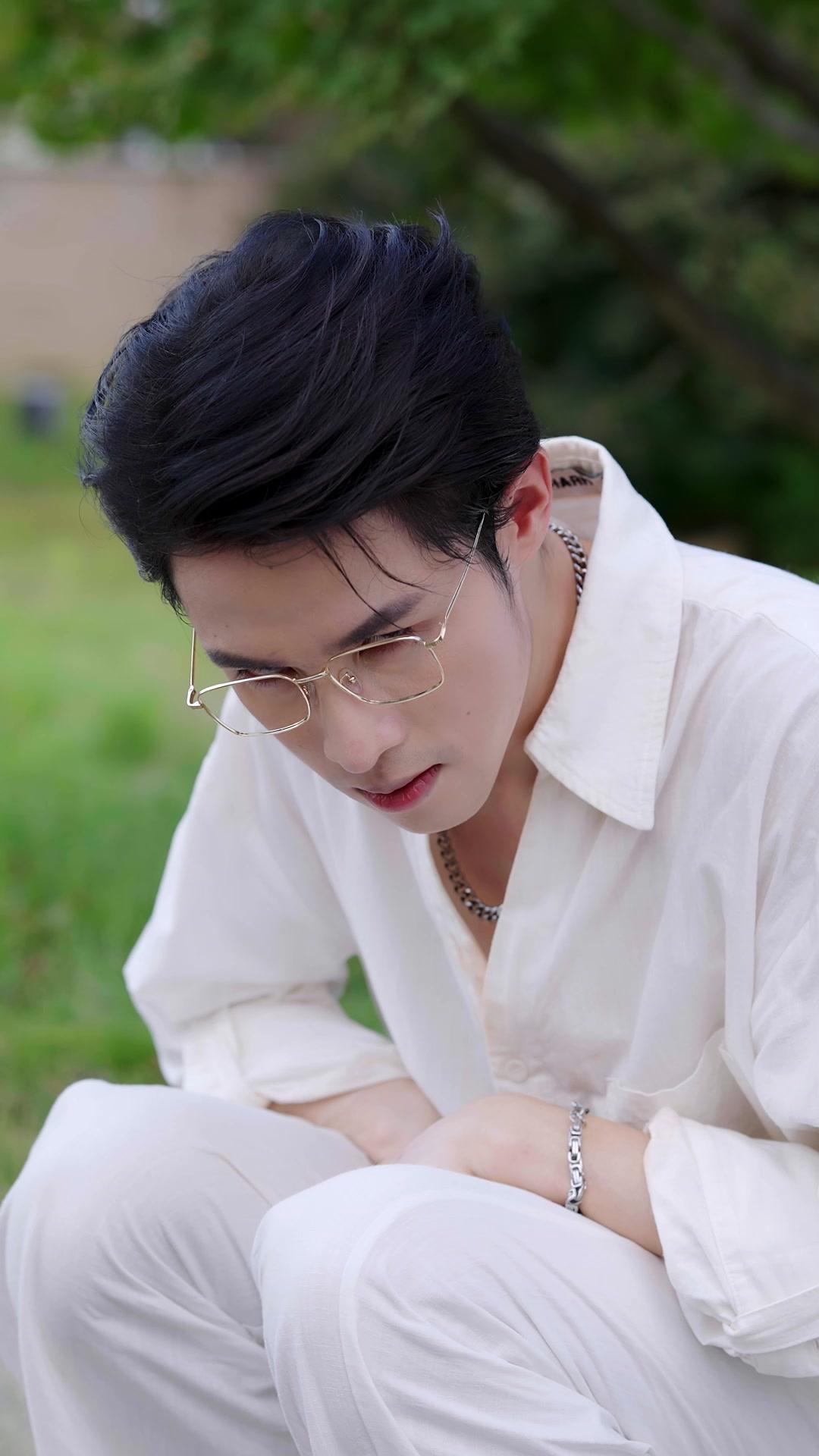 Suami Sewaanku Konglomerat