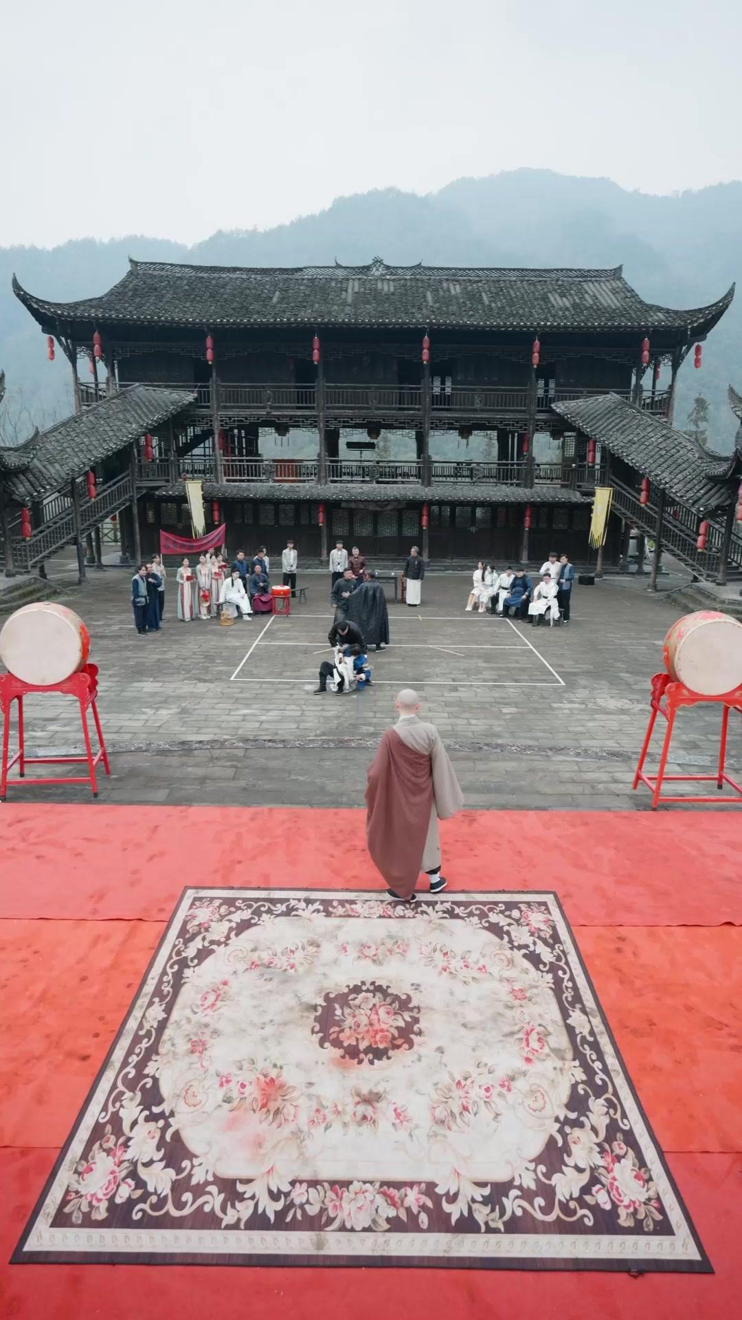 عابث سرق قلبي