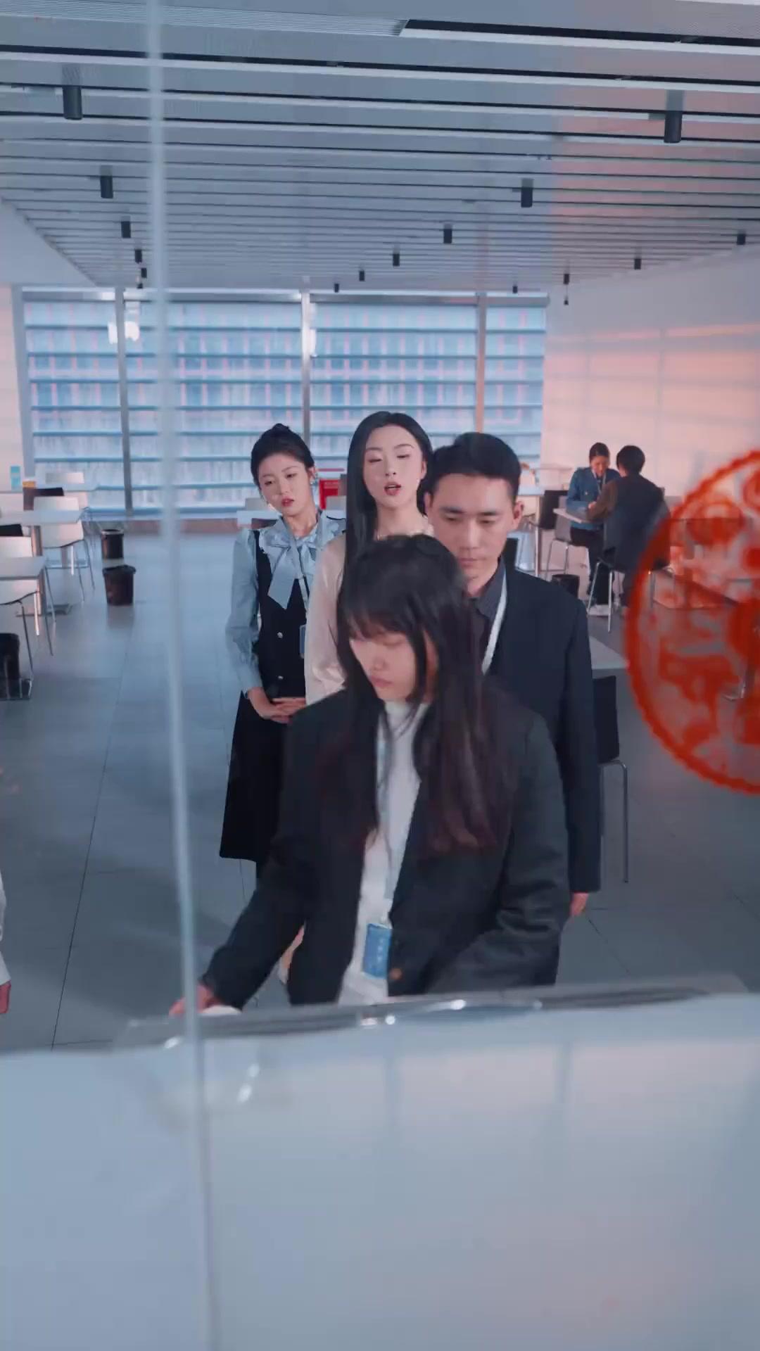 キャリアウーマンの作戦はサボりから