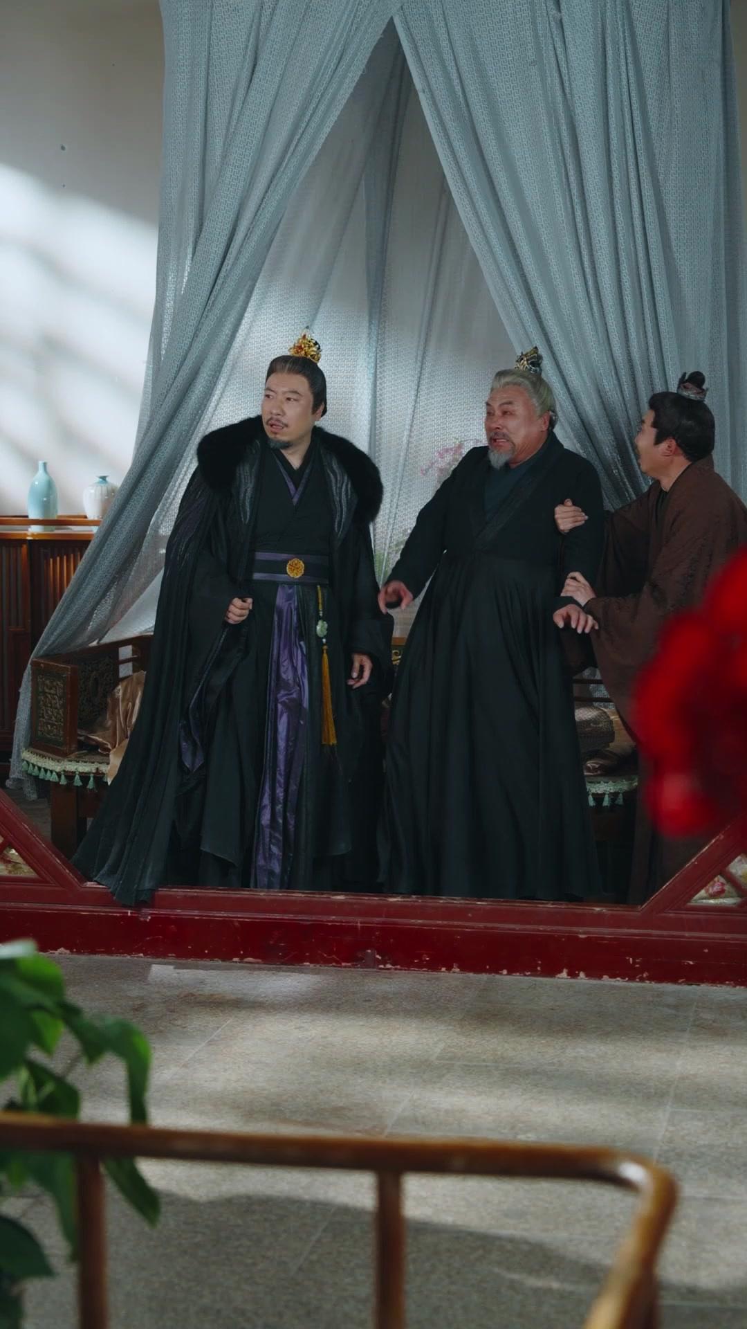 My Useless Daughter is A Grand General?