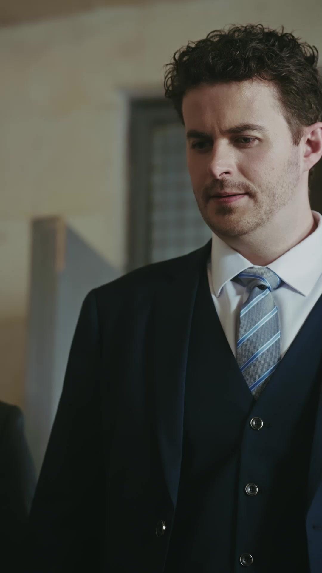 DANS LES BRAS DE MES TROIS ONCLES