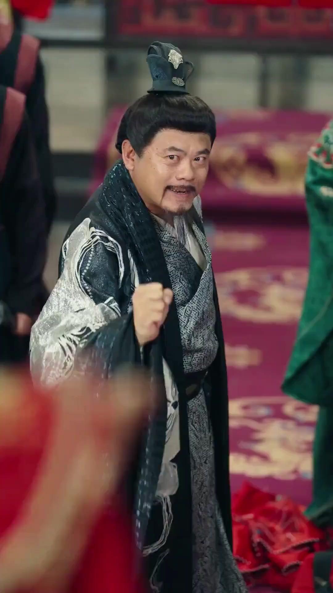 (Dubbed)Who's the Real Queen?